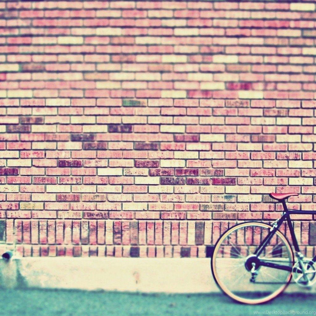 1024x1024 Vintage Bike iPad Wallpaper HD