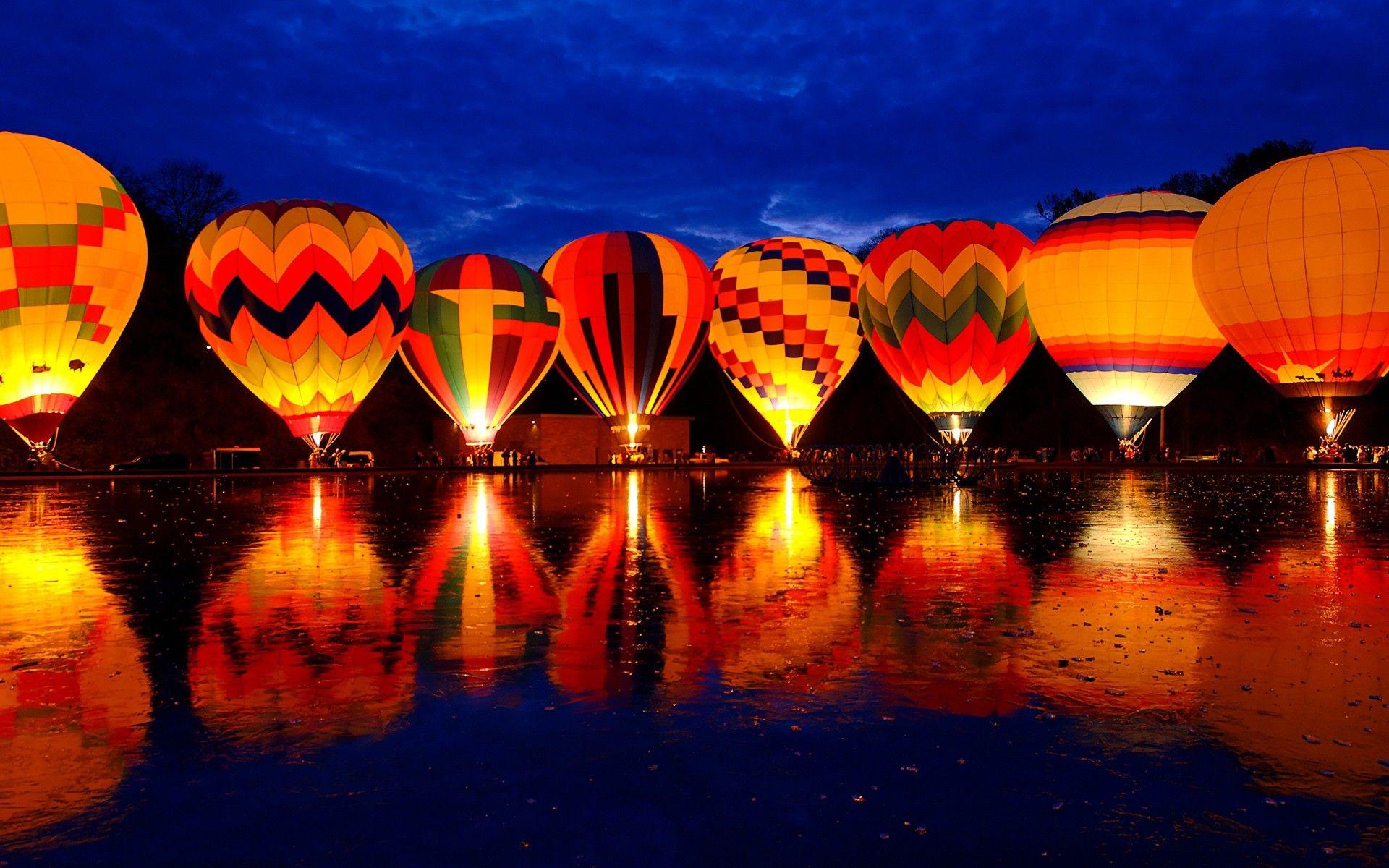 1920x1200 ER: Hot air balloon, warehouse image