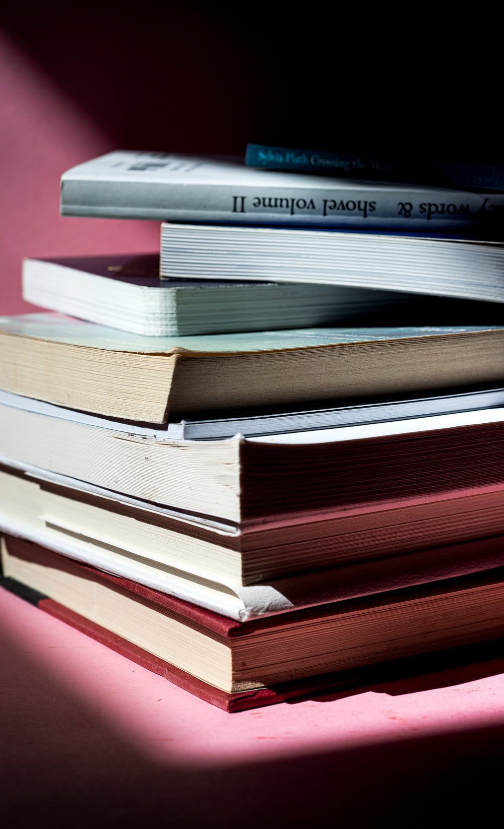 1000x1645 Piles of Books Image: Free HD Picture