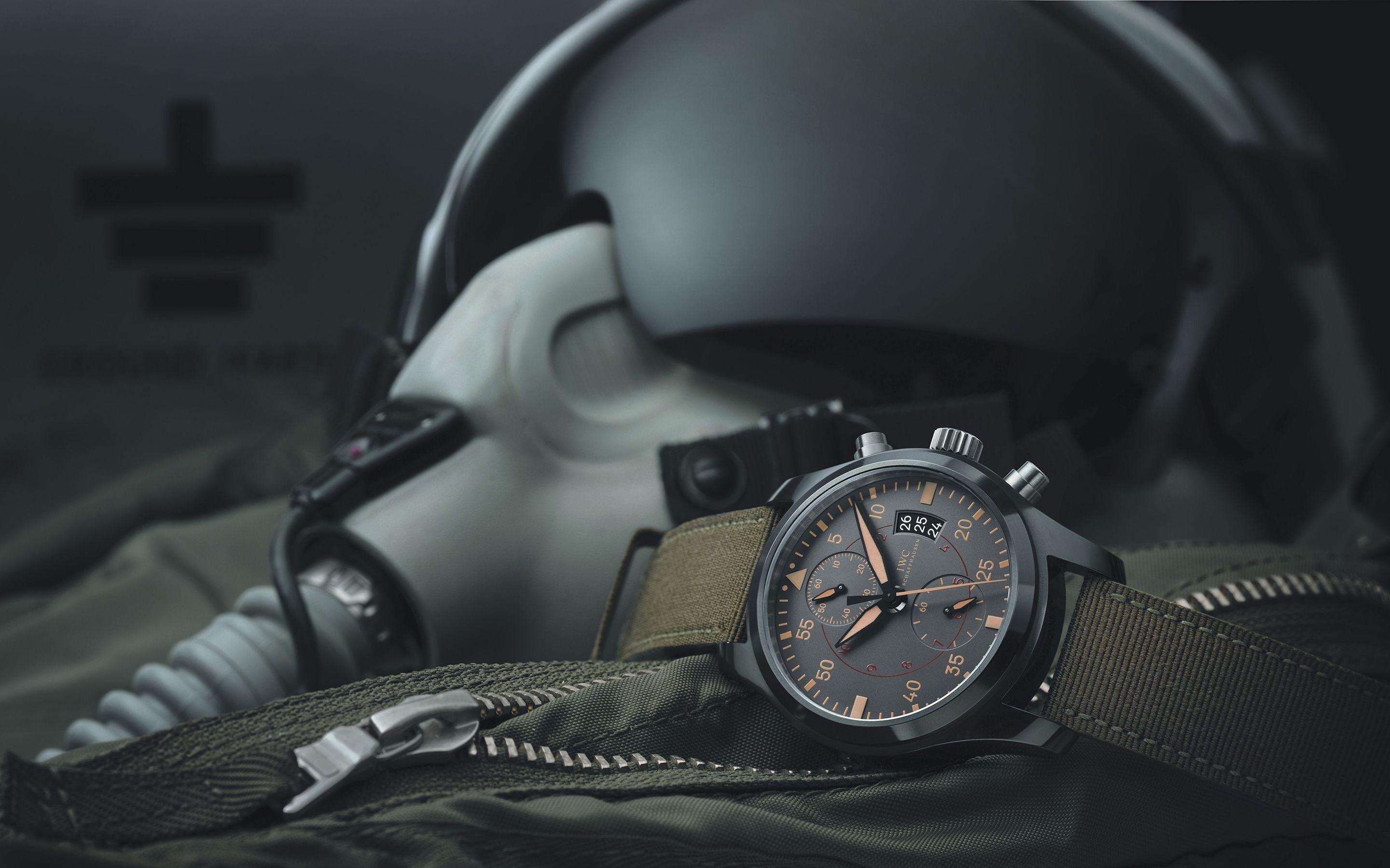 2880x1800 Pilot Wallpaper