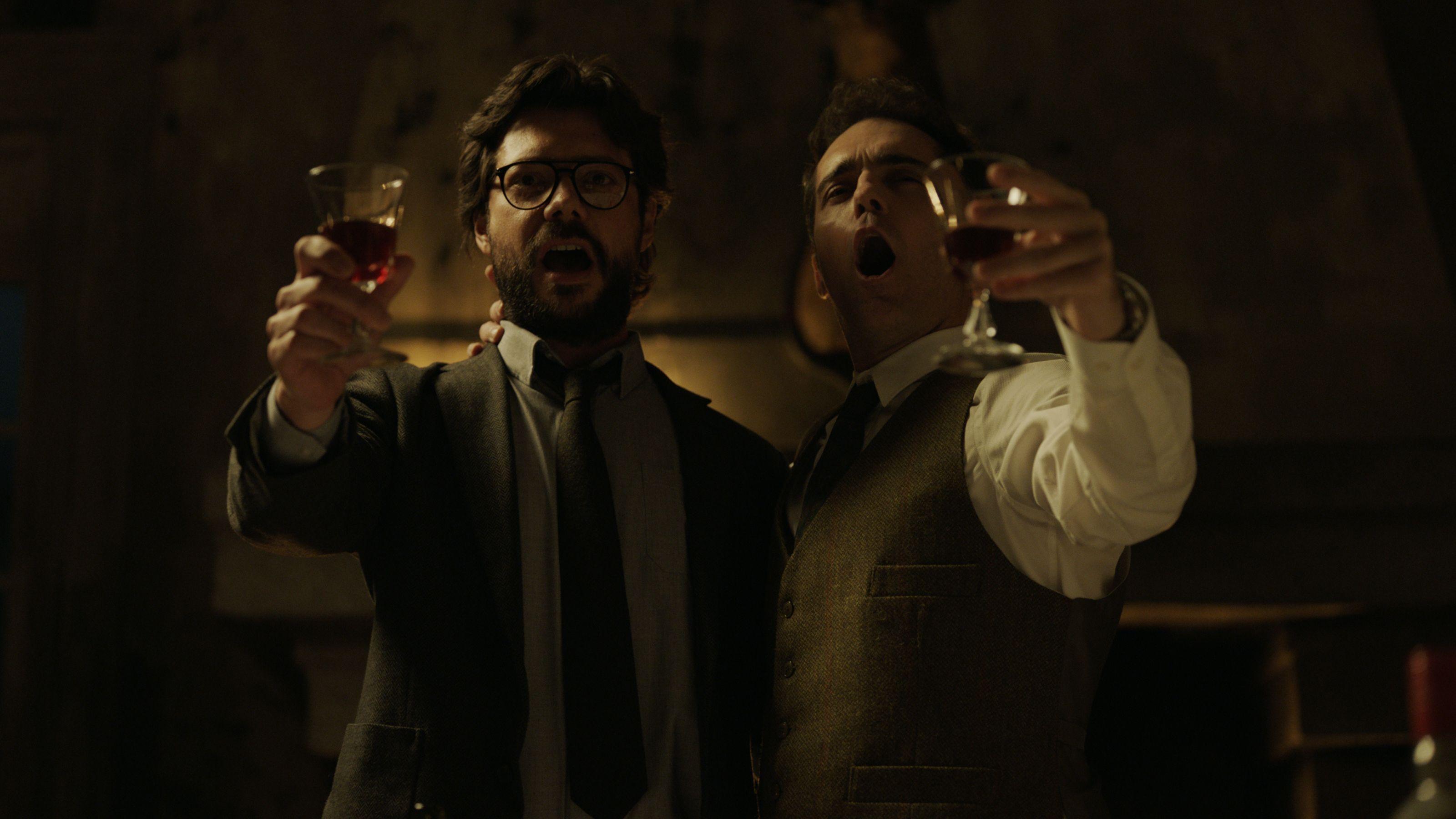 3200x1800 Bella Ciao Lyrics Meaning Behind 'Money Heist' Italian Folk Song