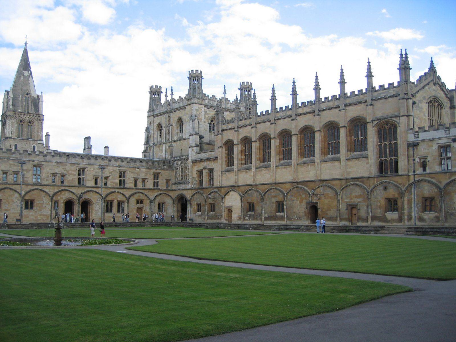1600x1200 Wallpaper and picture: Oxford University London wallpaper