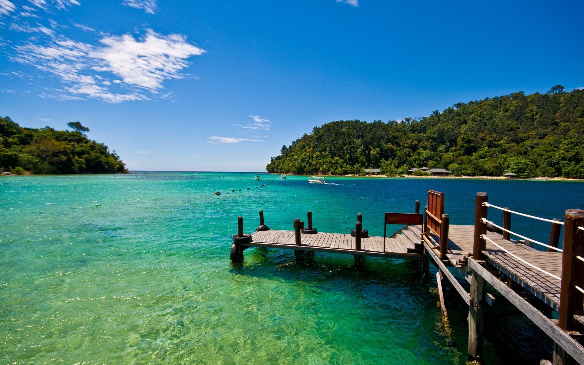 1920x1200 Beautiful Lagoon Wallpaper [1920x1200]