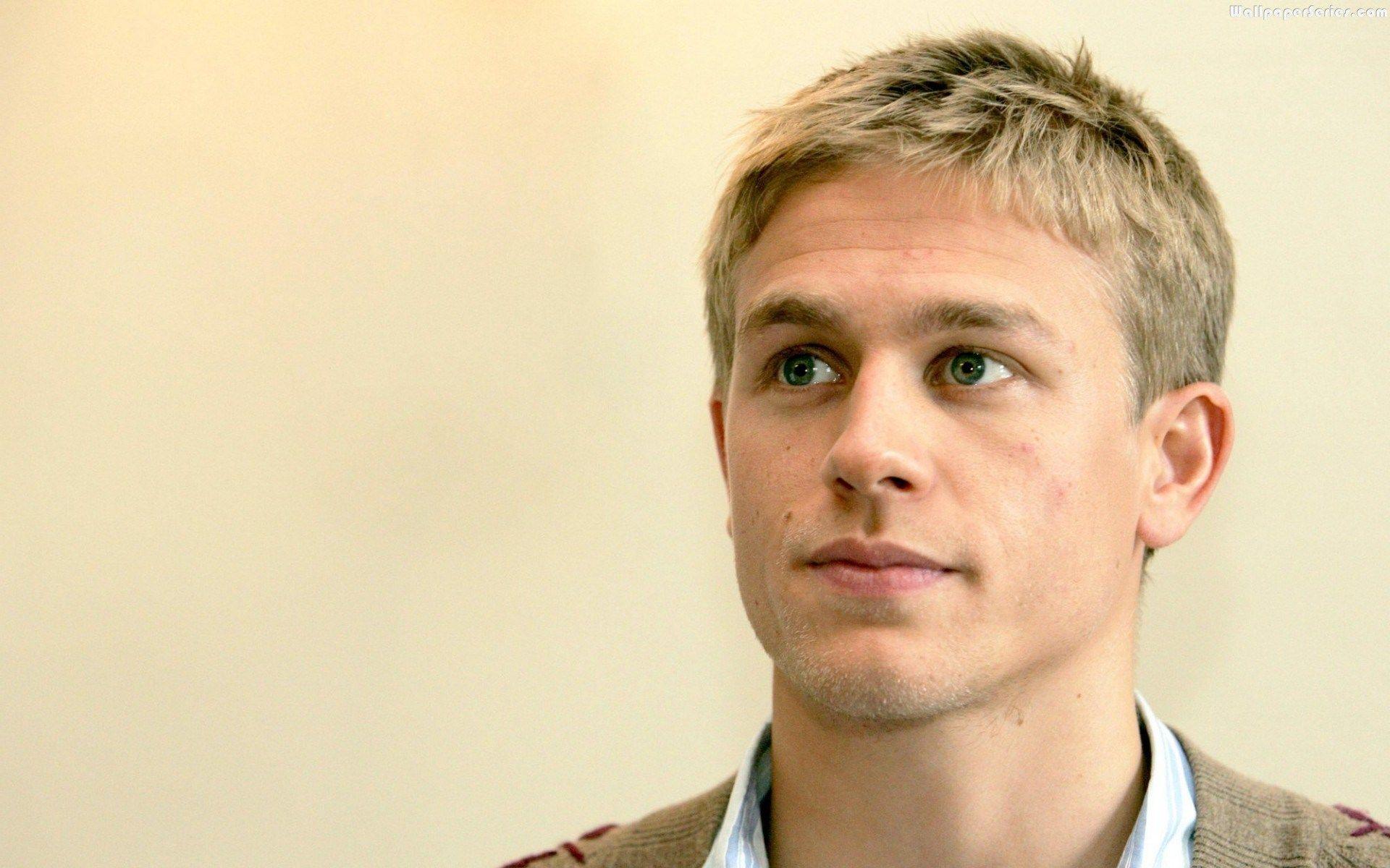 1920x1200 Charlie Hunnam Desktop Wallpaper 57856 1920x1200px