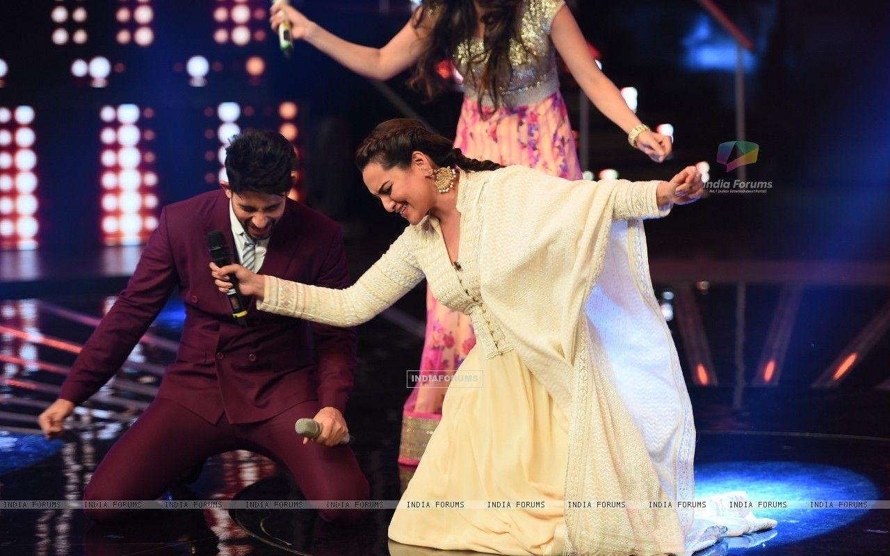 1280x800 Wallpaper Dances on Indian Idol Junior Season 2