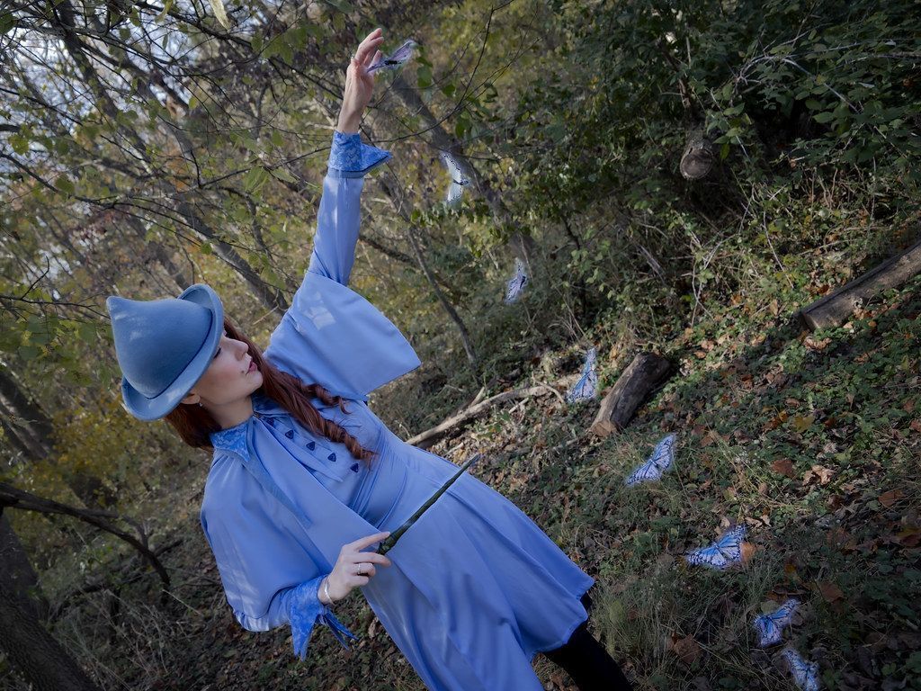 1024x768 Fleur Delacour II. I added in an outer