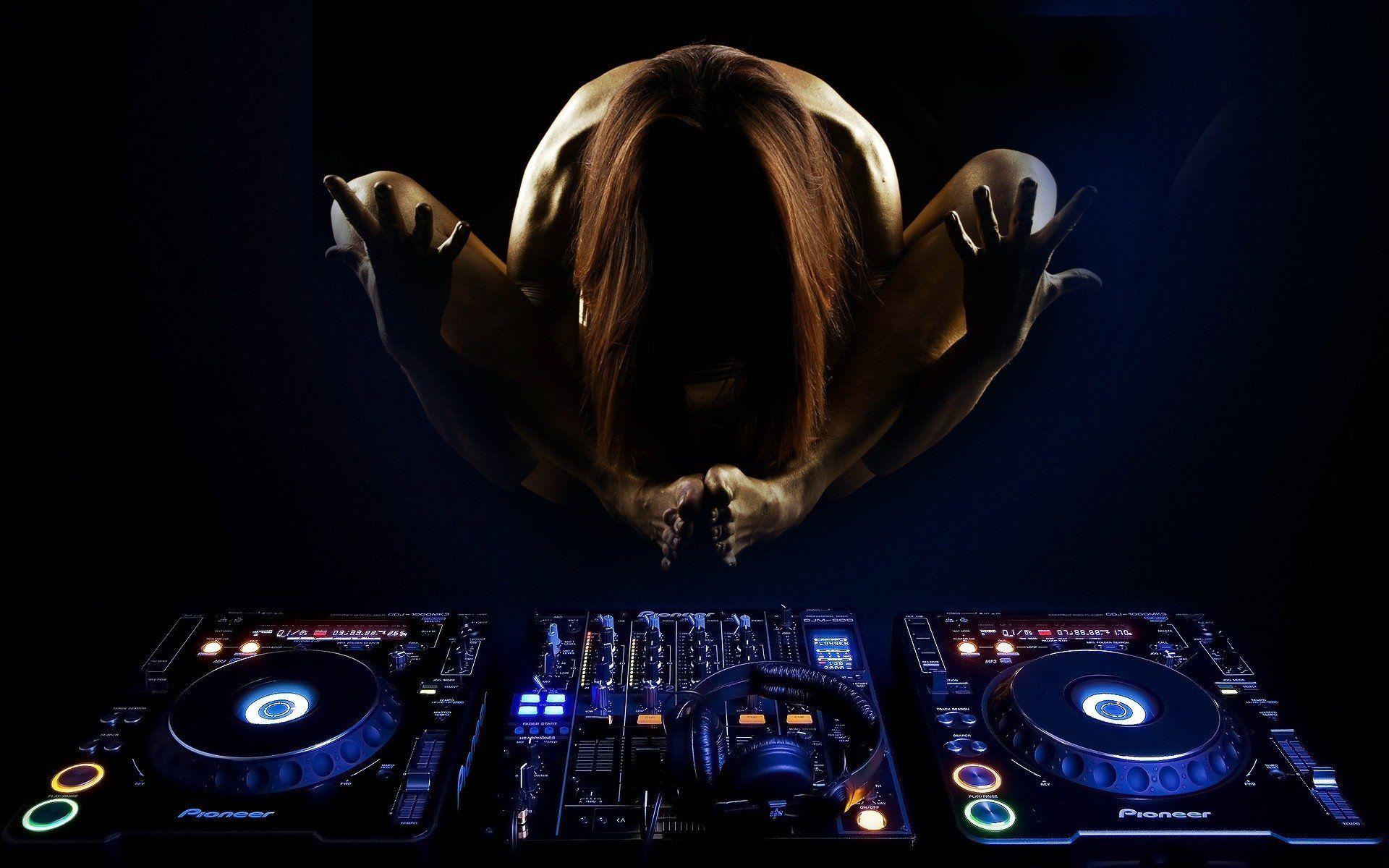 1920x1200 Club Vibes DJ HD Wallpaper