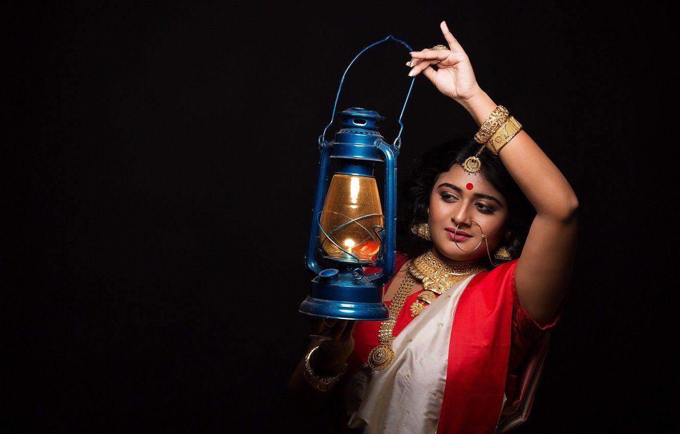 1332x850 Wallpaper girl, decoration, lamp, lantern, Indian, saree image for desktop, section девушки