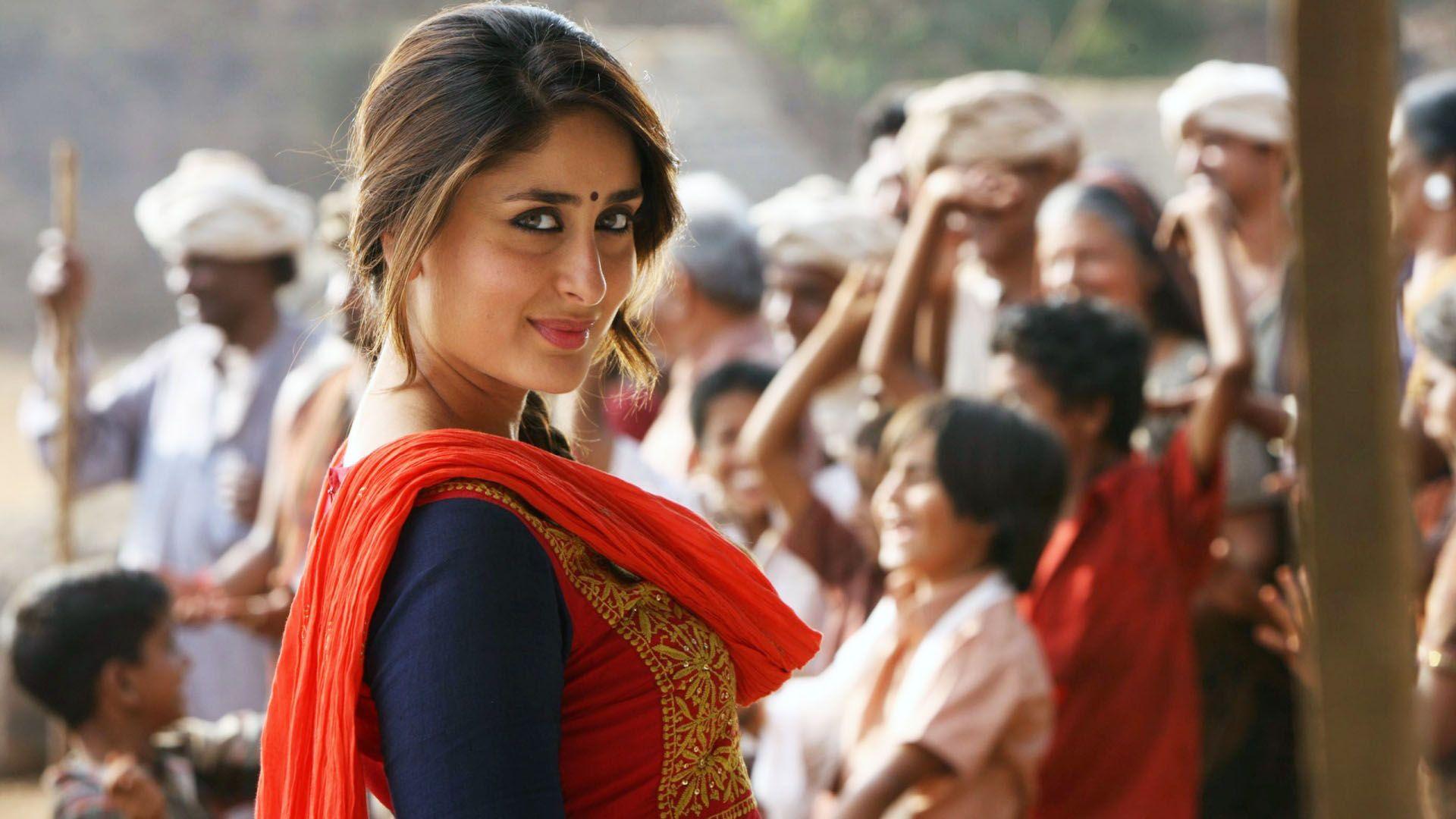 1920x1080 Kareena Kapoor Cute HD Wallpaper. Widehdpics. Bollywood