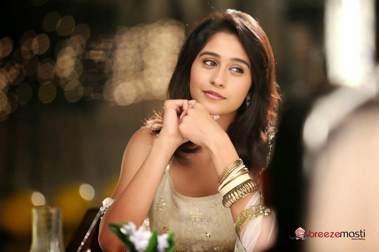 1600x1066 South Indian Actress HD Wallpaper Cassandra Movies