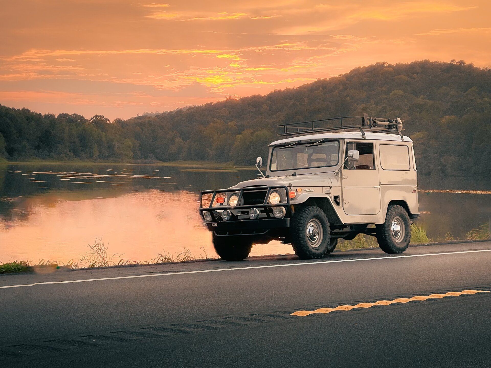 Toyota FJ40 Wallpapers - Top Free Toyota FJ40 Backgrounds - WallpaperAccess