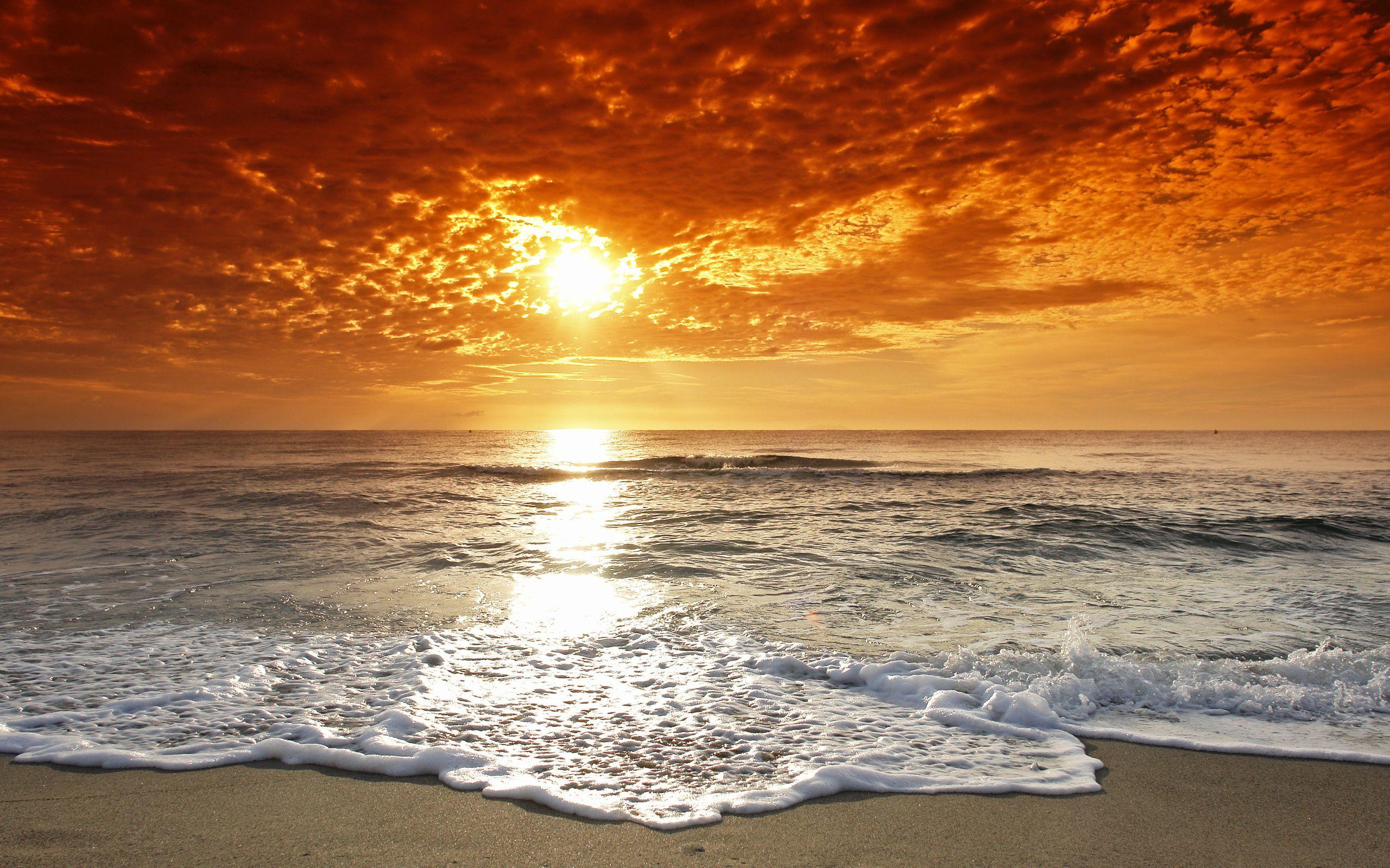 2560x1600 Beautiful Beach Sunset hình nền