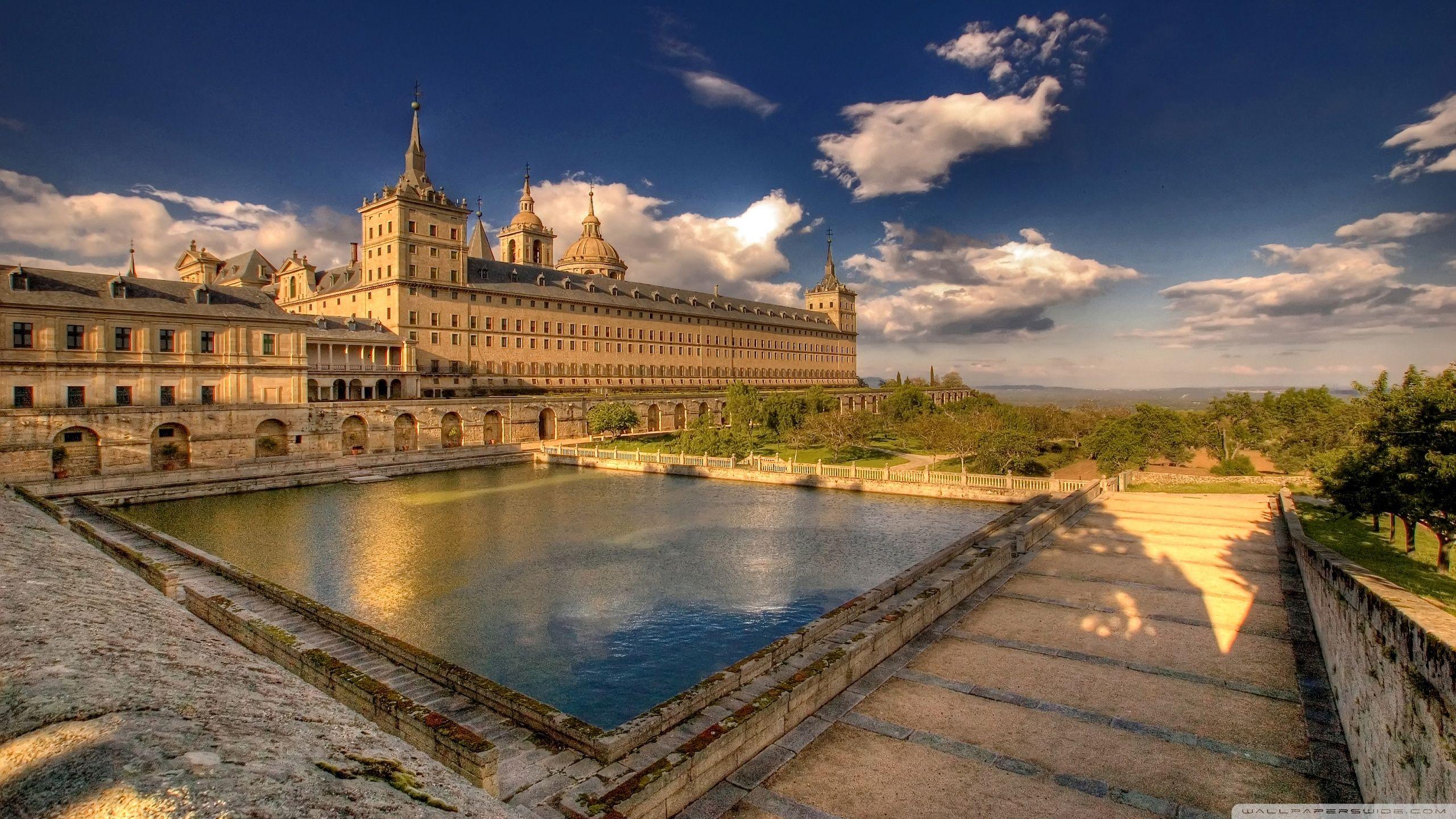 2560x1440 Royal Seat Of San Lorenzo De El Escorial, Madrid, Spain