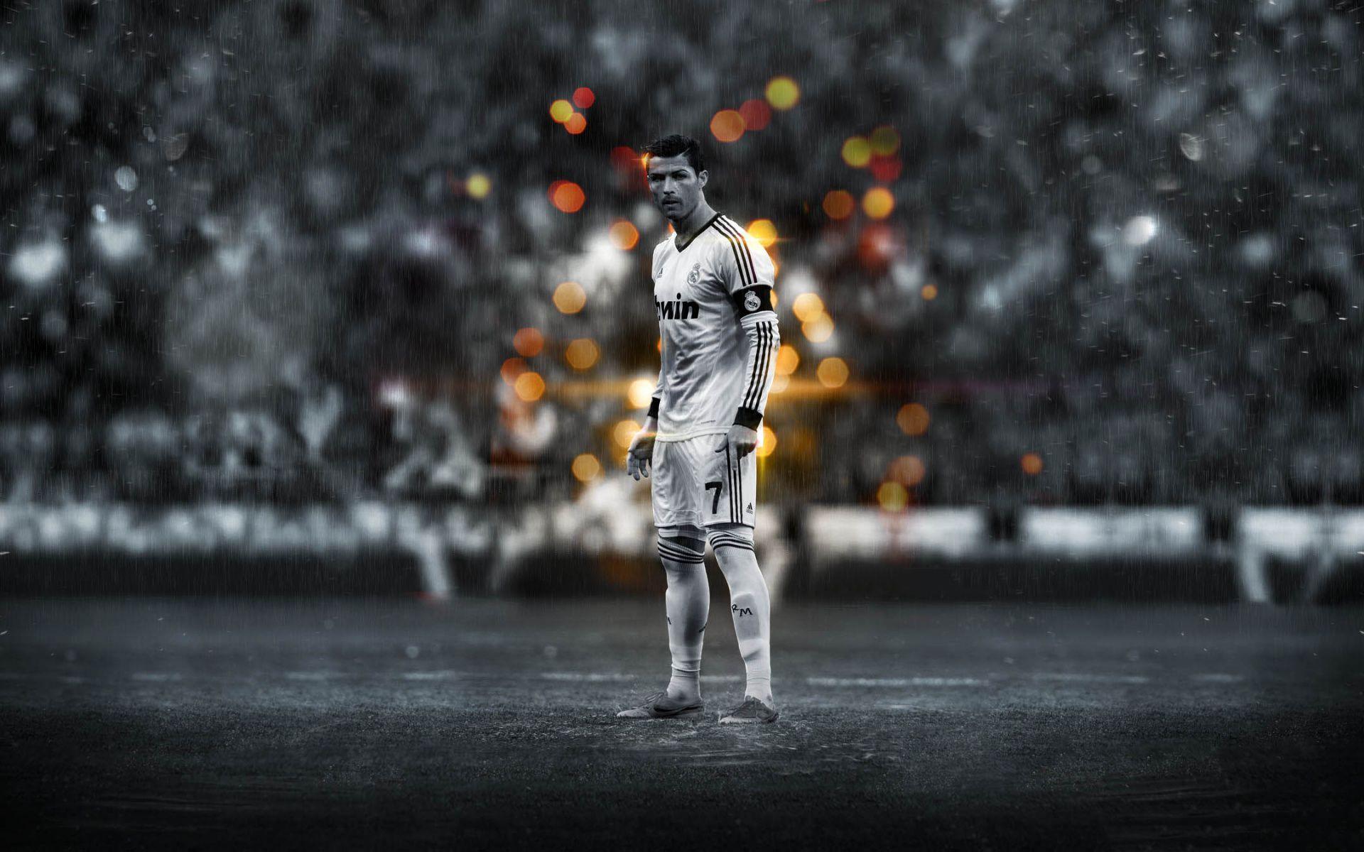 1920x1200 Christiano Ronaldo Real Madrid Field Shot Desktop Wallpaper