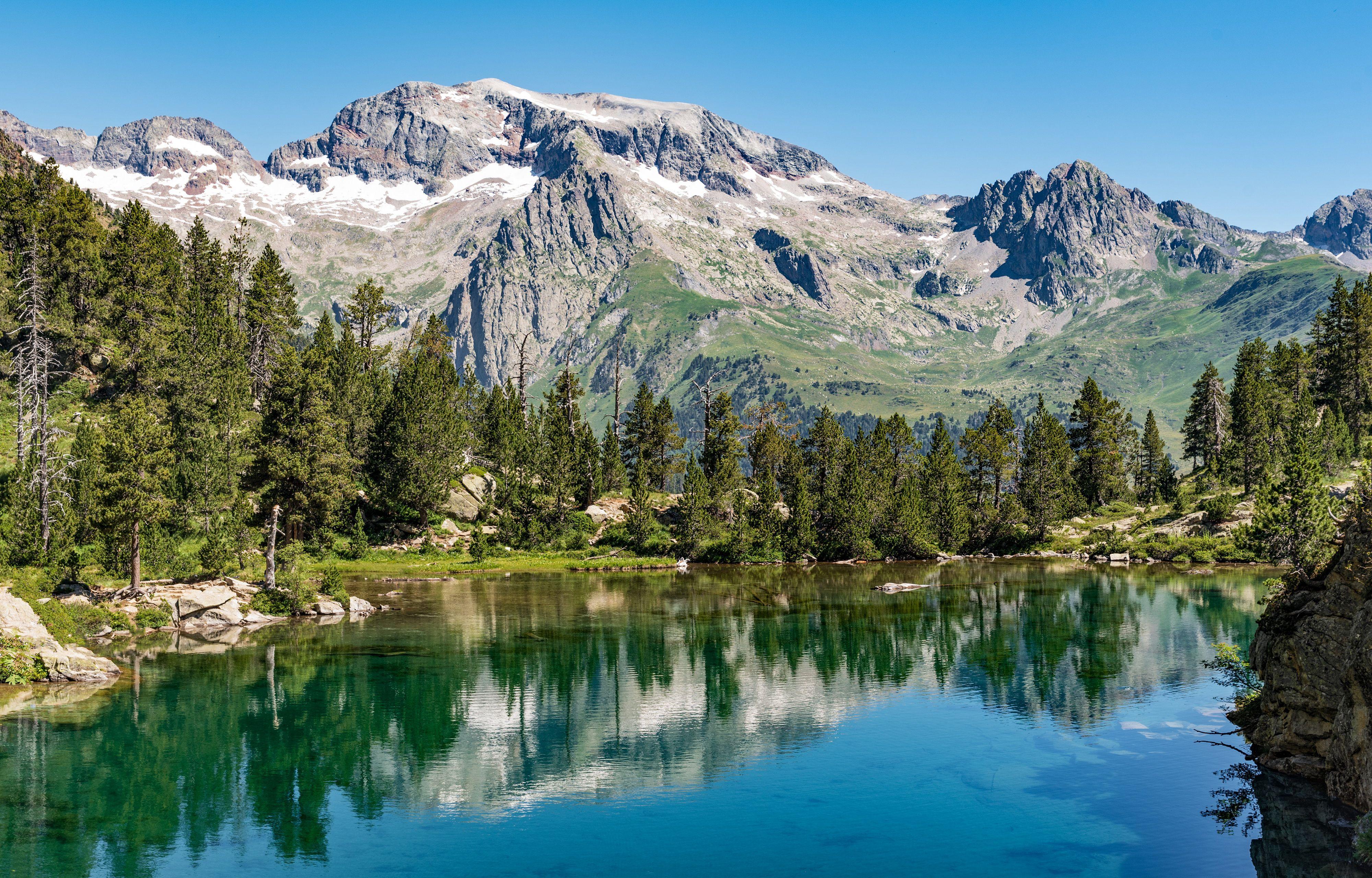4000x2560 Wallpaper Spain Benasque Aragon Nature Spruce Mountains