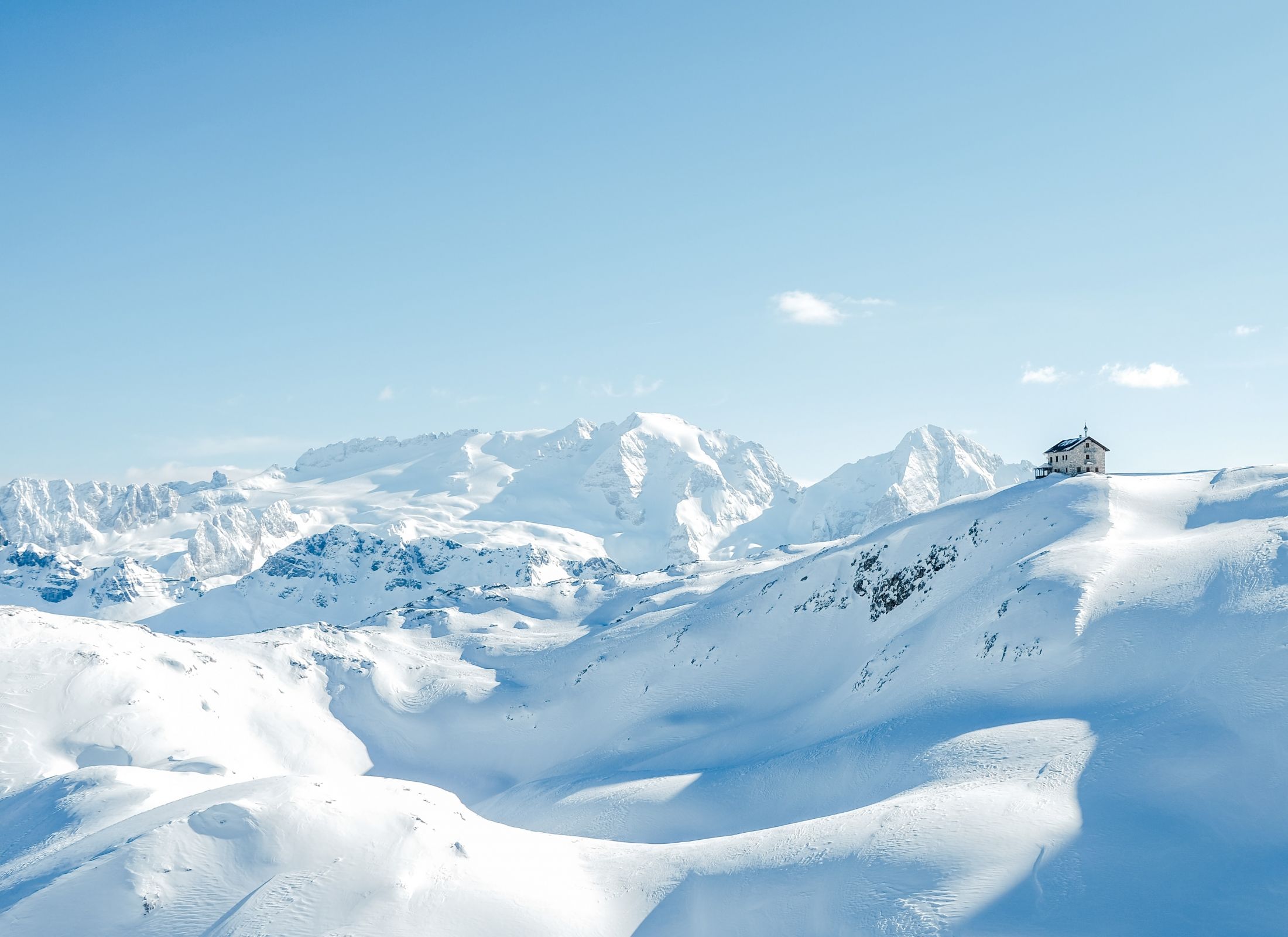2200x1600 Courchevel