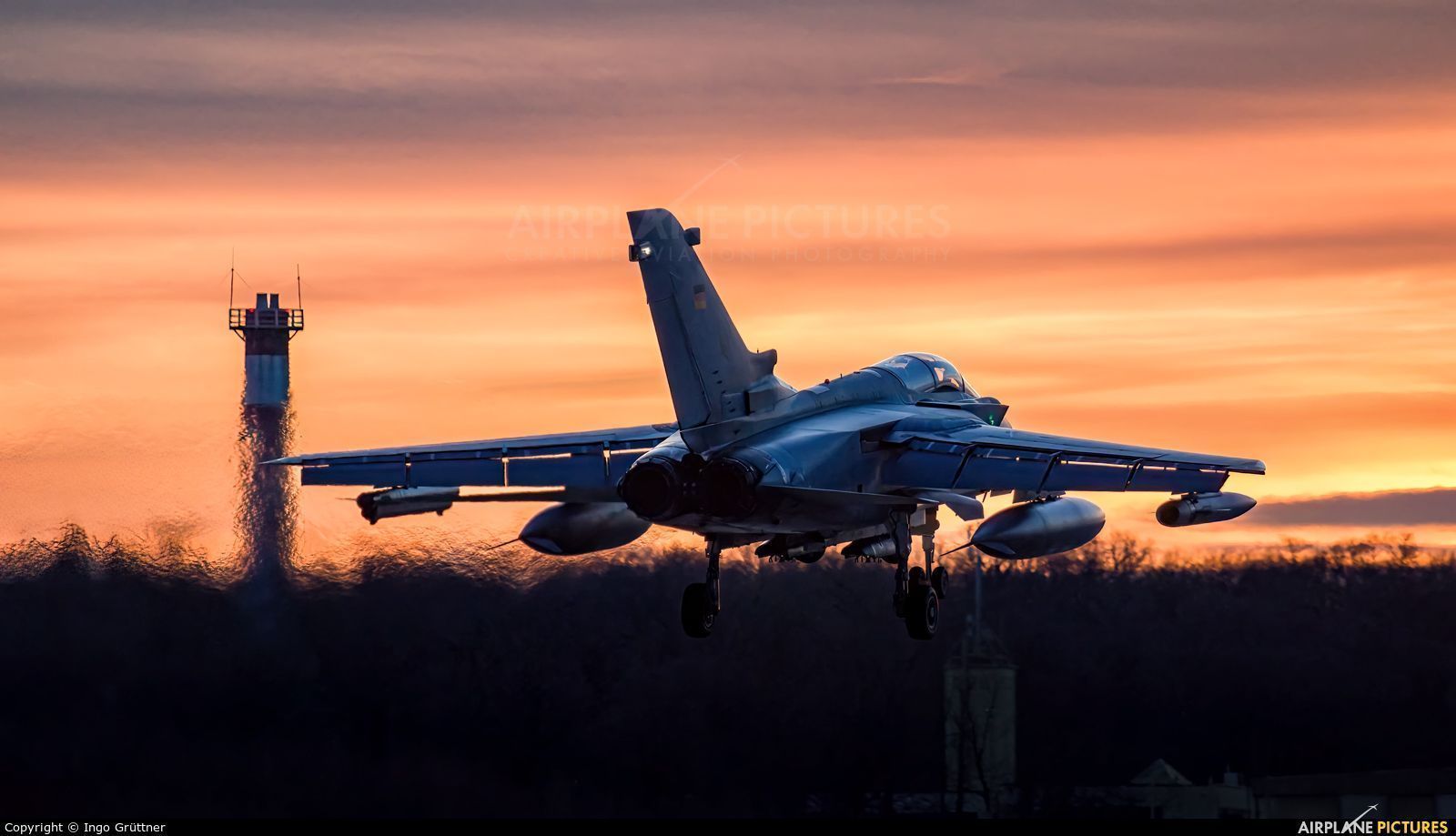 1600x919 Air Force Panavia Tornado