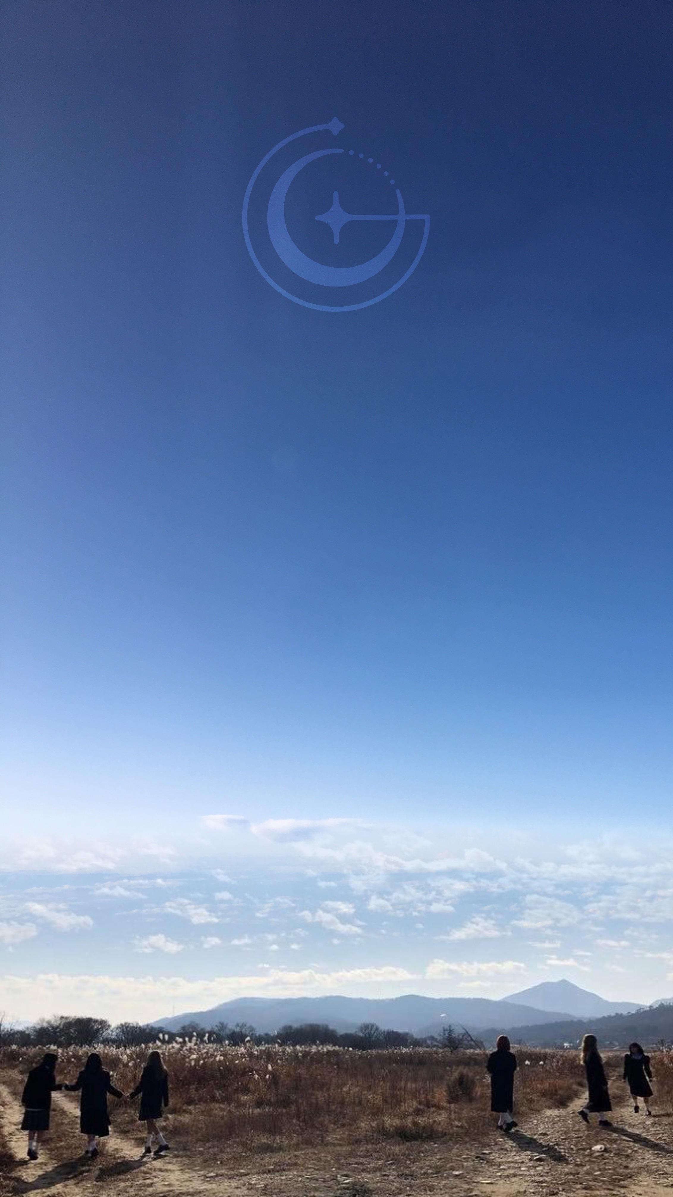 2264x4024 photo* and my favourite gfriend logo