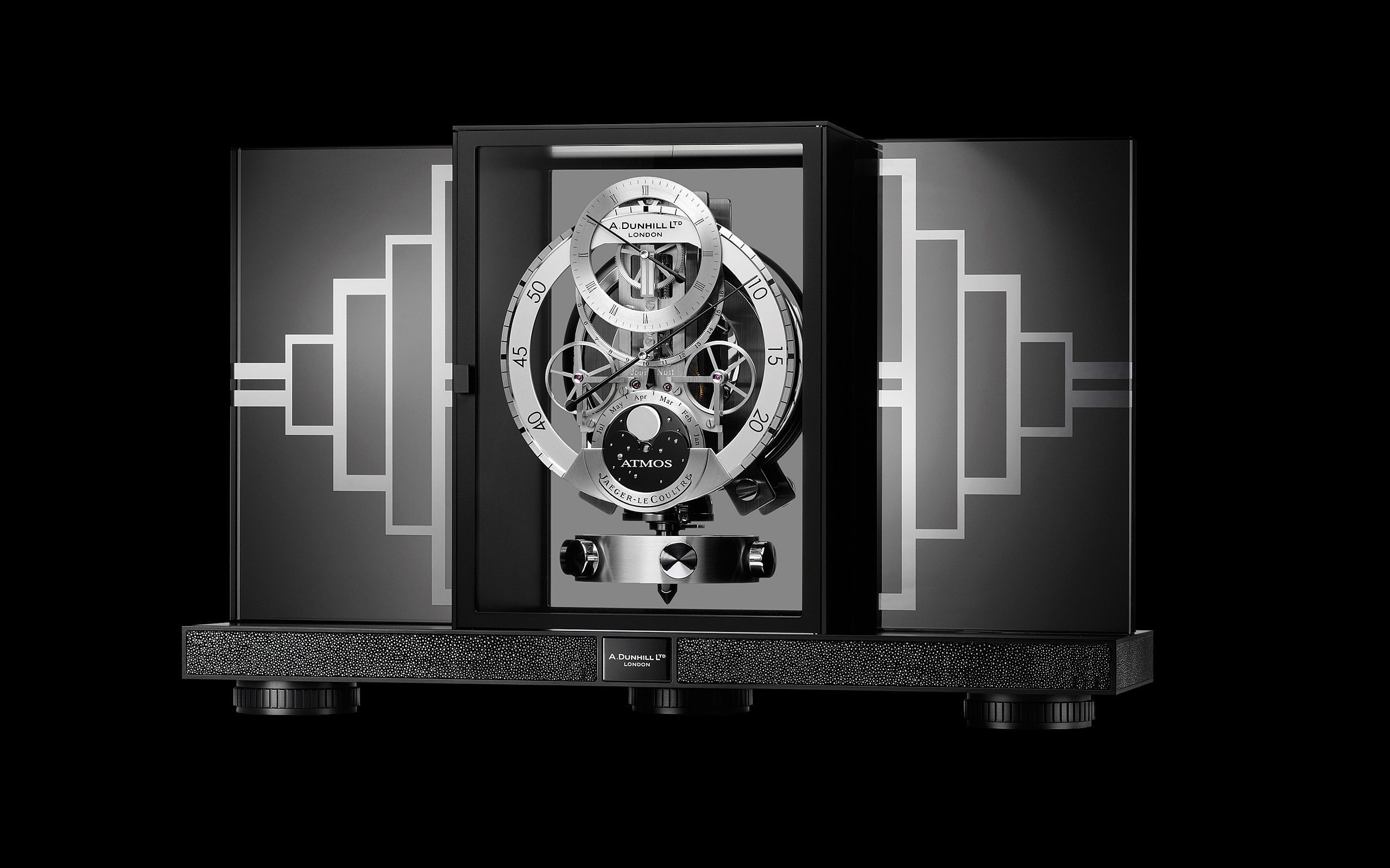2560x1600 Man Made Watch HD Wallpaper