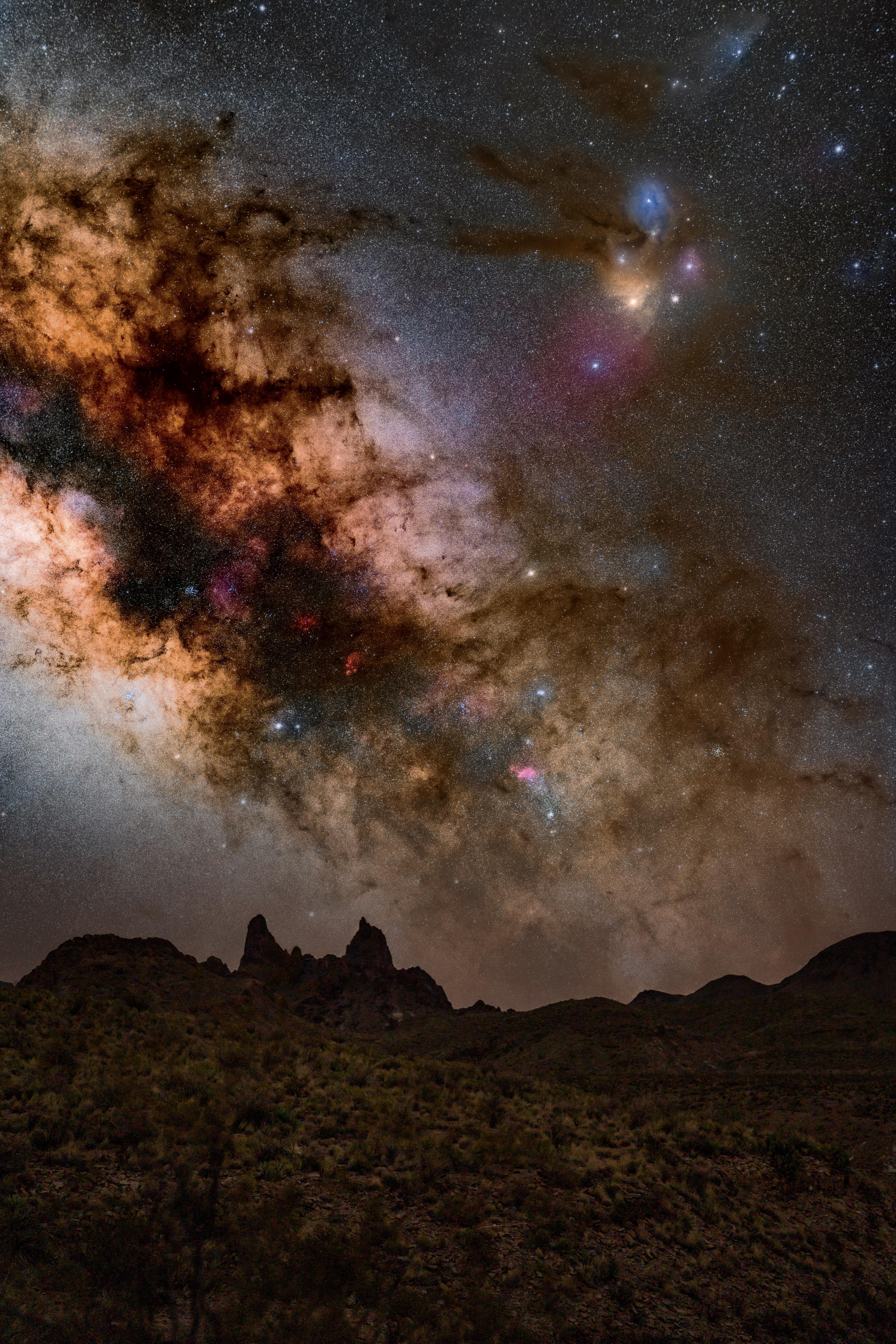 5304x7952 dark skies of Big Bend National Park