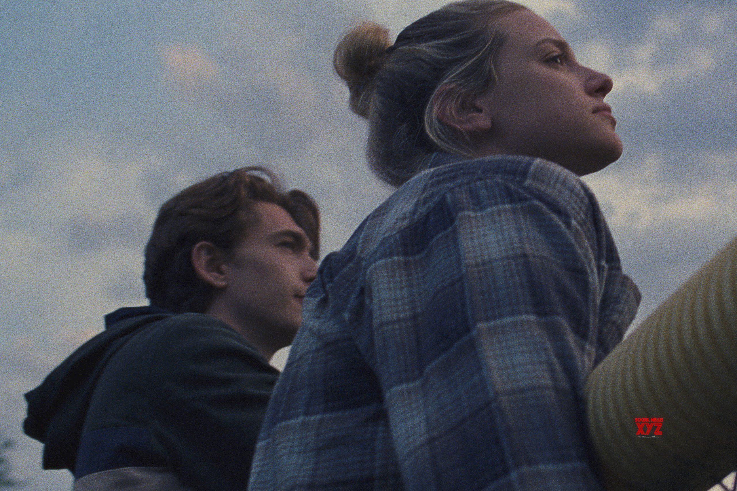 2560x1705 Chemical Hearts Movie HD Stills And Poster