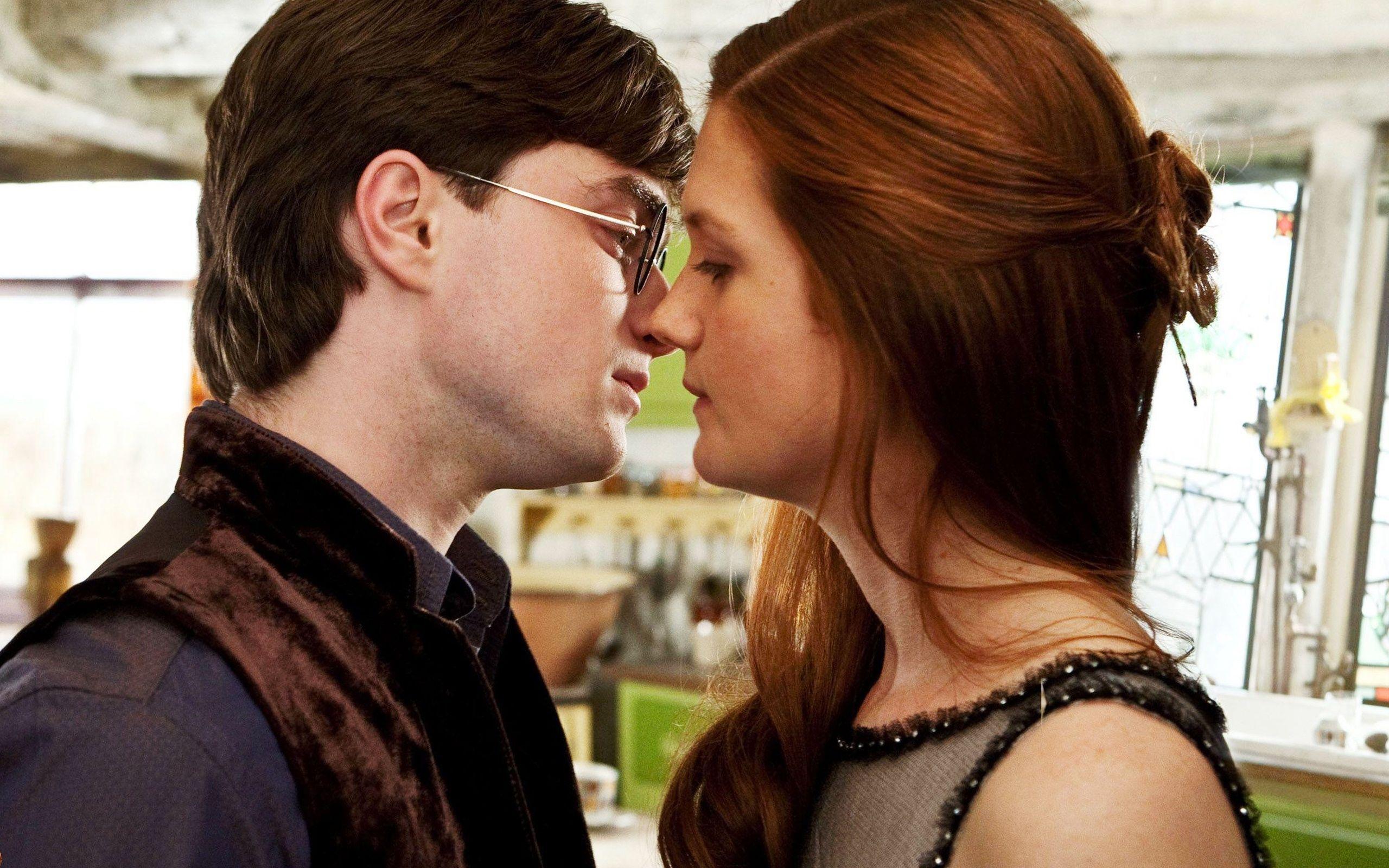 2560x1600 Harry Potter Ginny Kiss Deathly Hallows 2 Wallpaper. HD