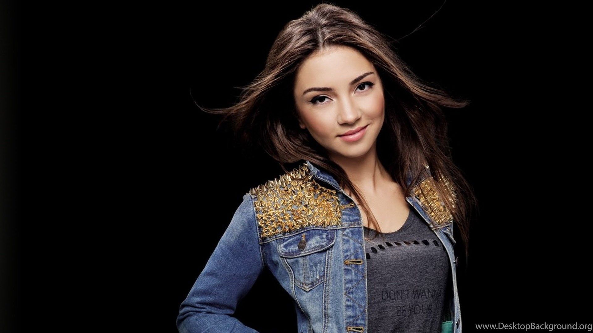 1920x1080 Ece Seçkin Turkish Babes Wallpaper
