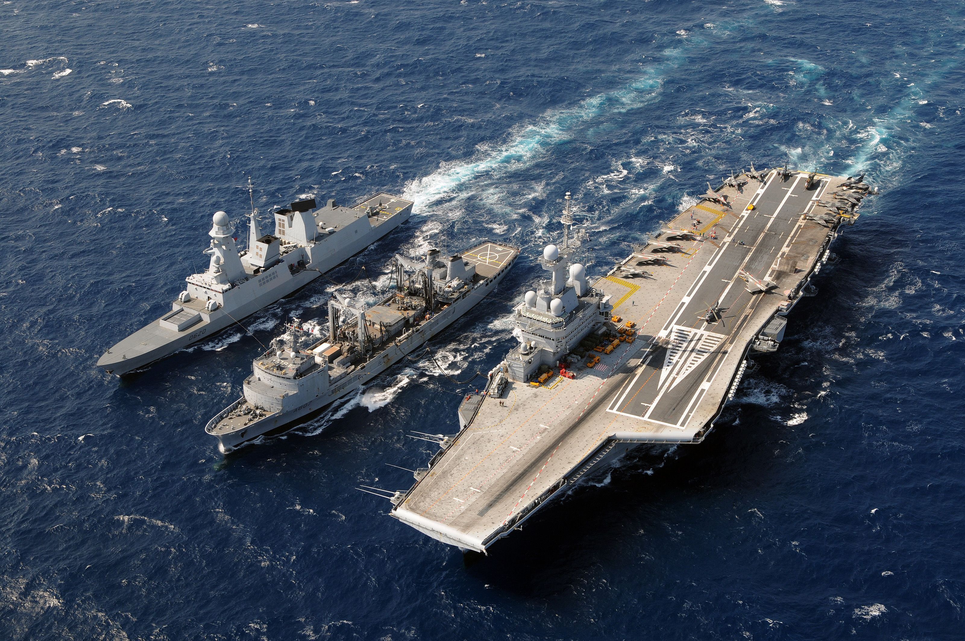 3202x2126 French Navy Power: Charles De Gaulle & Forbin Frigate in HD