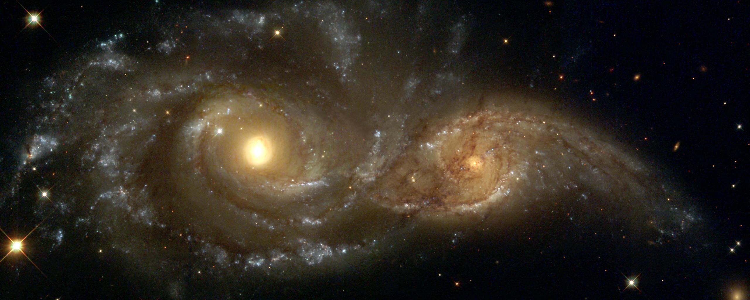 2560x1024 Big Desktop Image