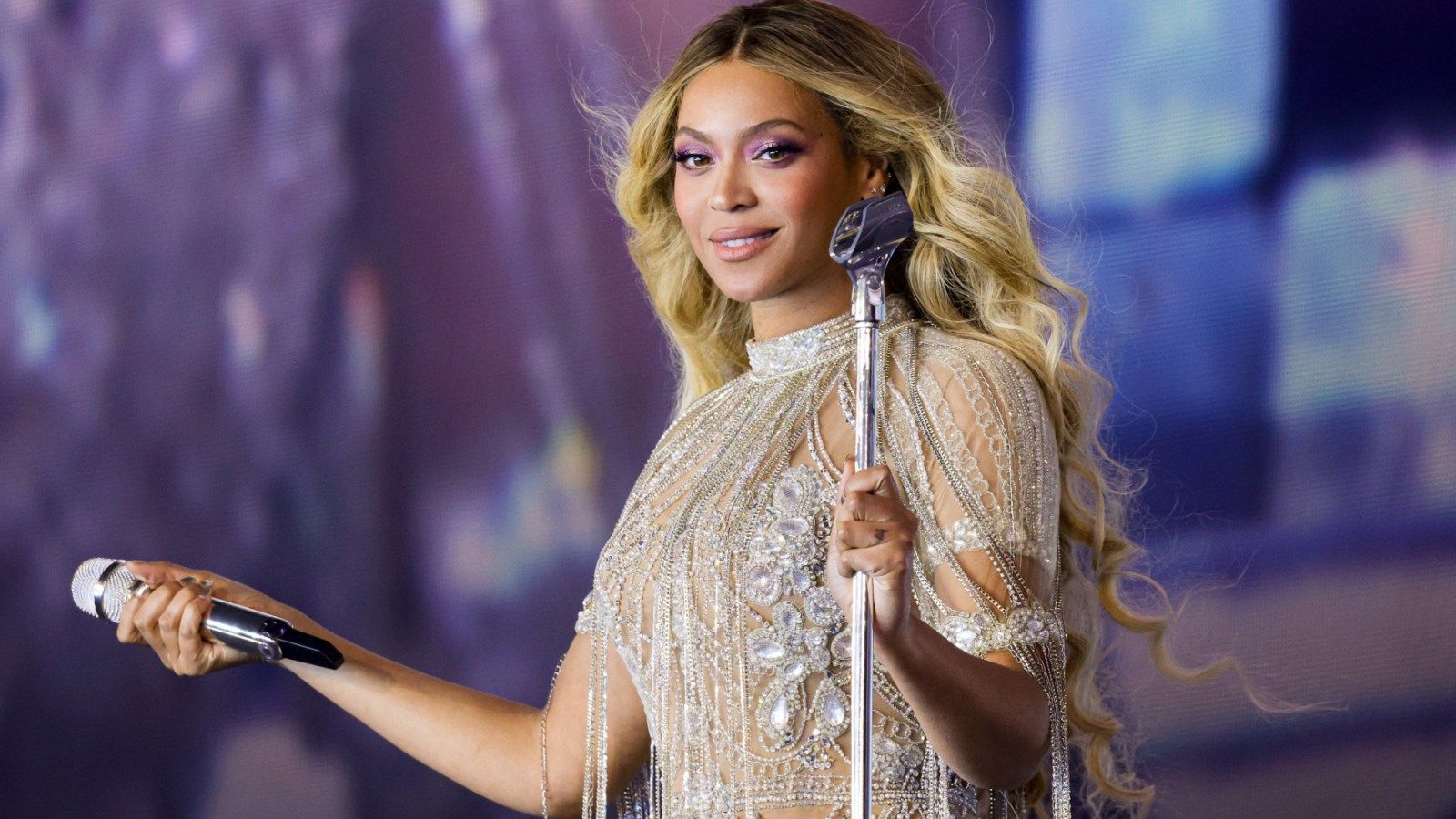 1600x900 New Album During Super Bowl 2024