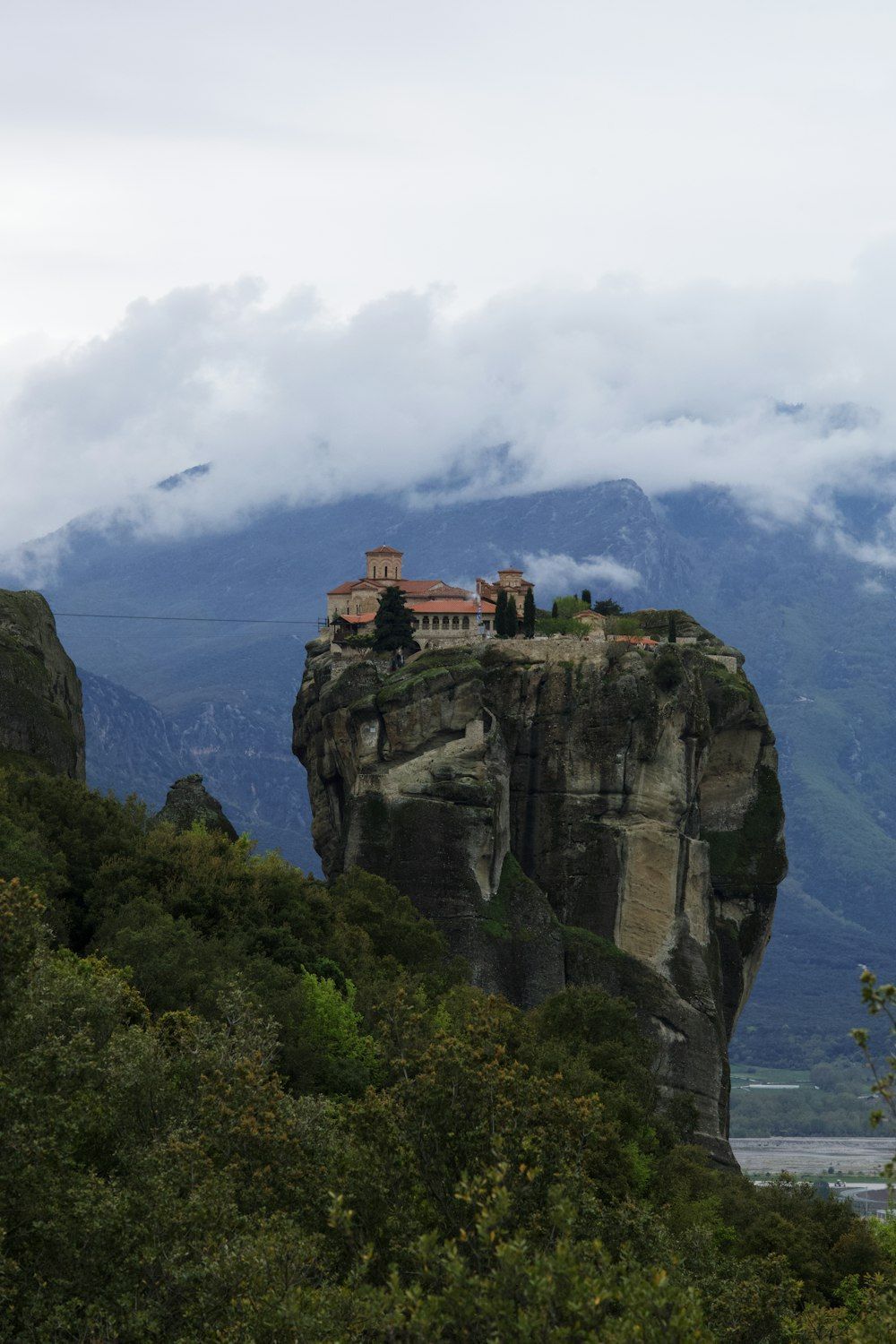 1000x1500 Meteora Greece Picture. Download Free
