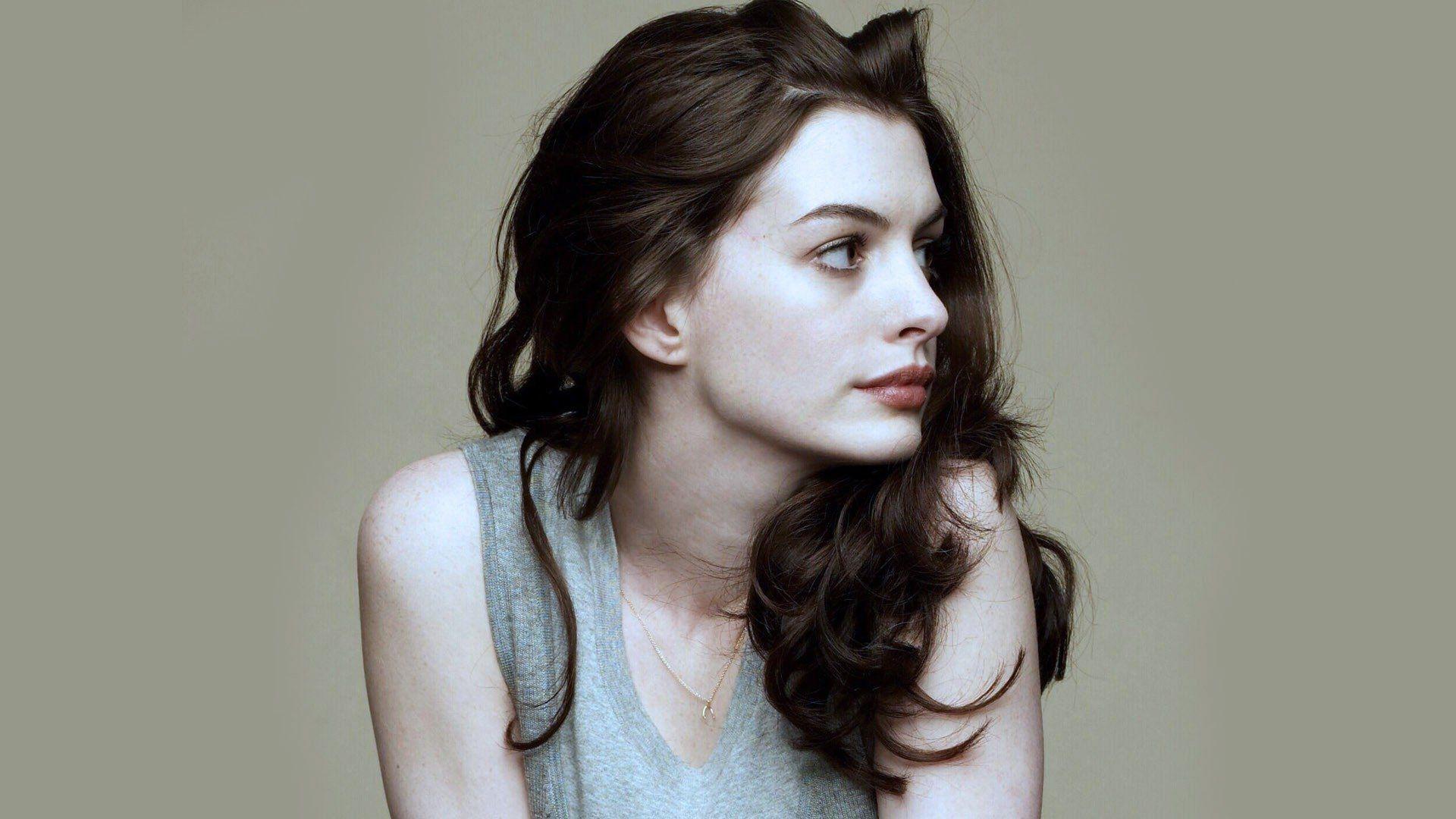 44 Anne Hathaway Wallpaper Widescreen  WallpaperSafari