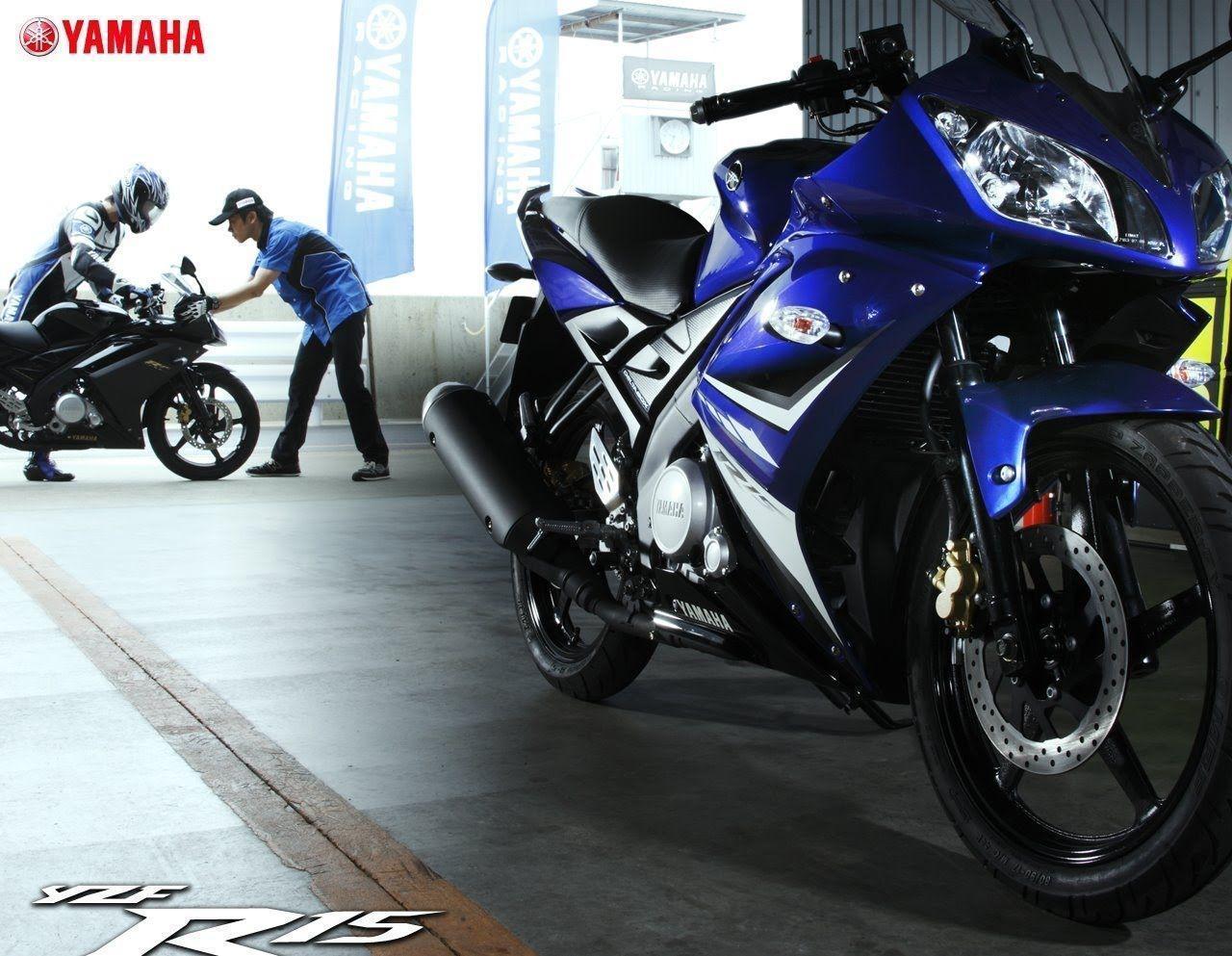 1280x993 Yamaha YZF R15 Wallpaper