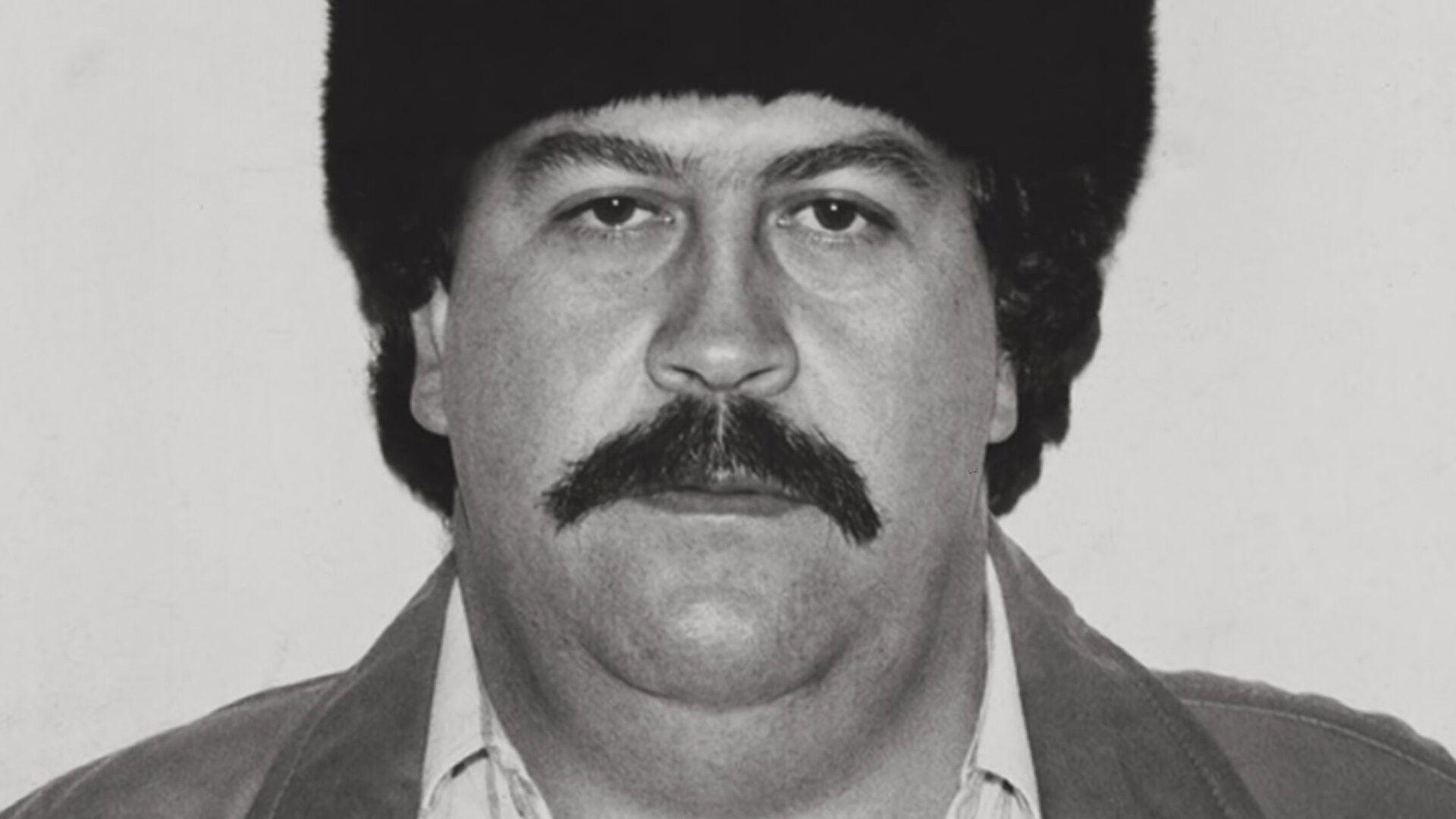 Pablo Escobar Phone Wallpapers  Wallpaper Cave