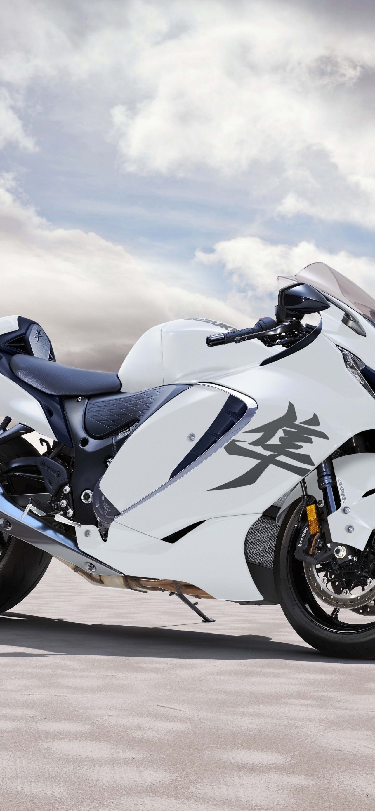 1284x2778 Suzuki Hayabusa Wallpaper 4K, Biker