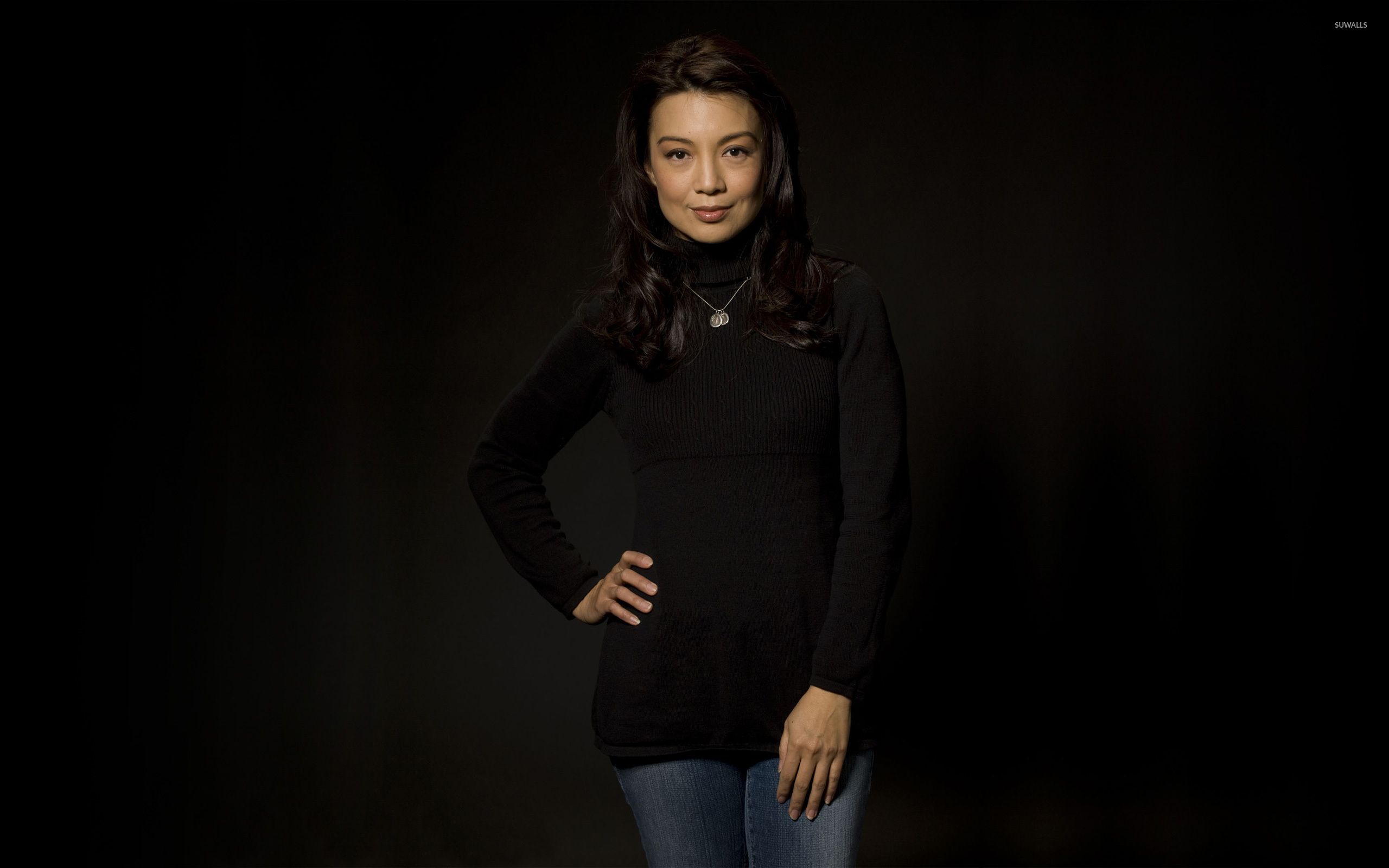 2560x1600 Ming Na Wen [2] Wallpaper
