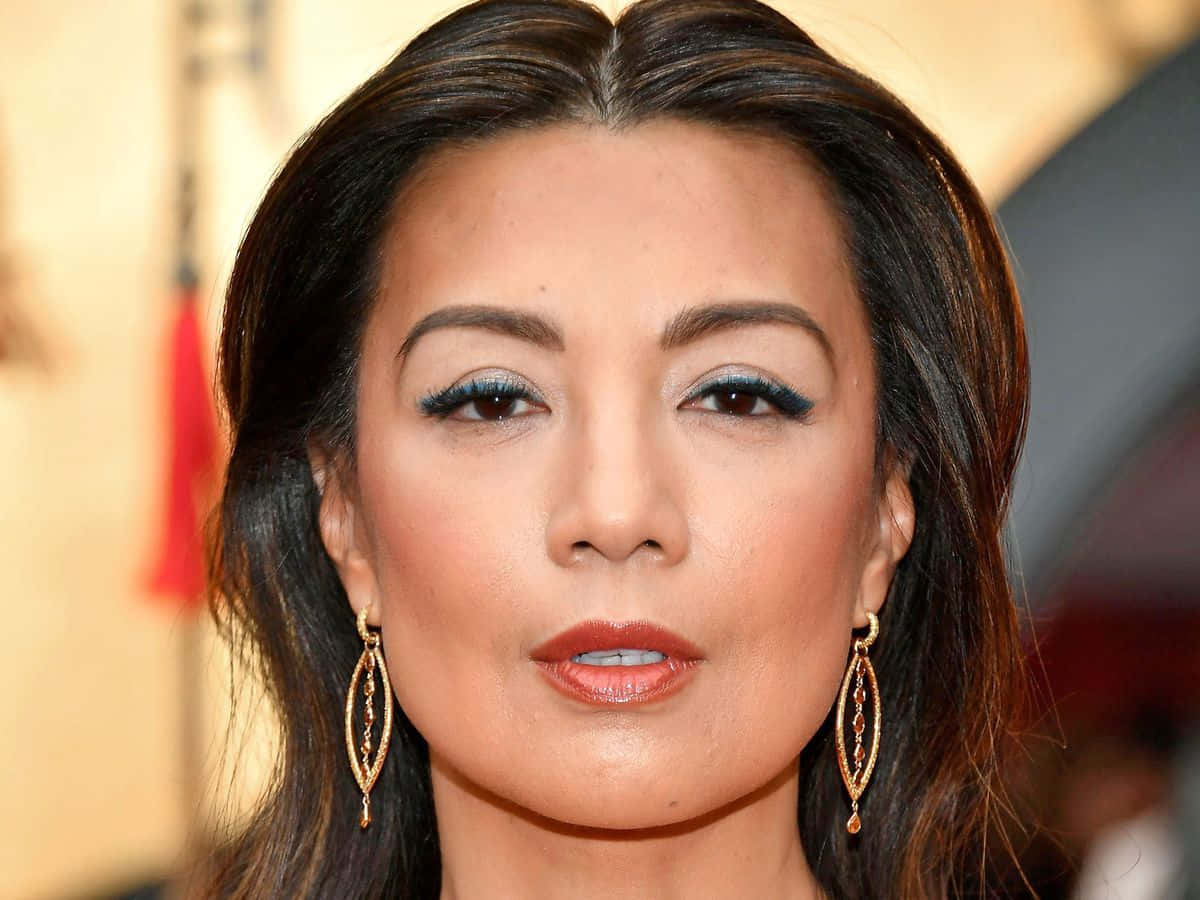 1200x900 Download Ming Na Wen Radiating Elegance
