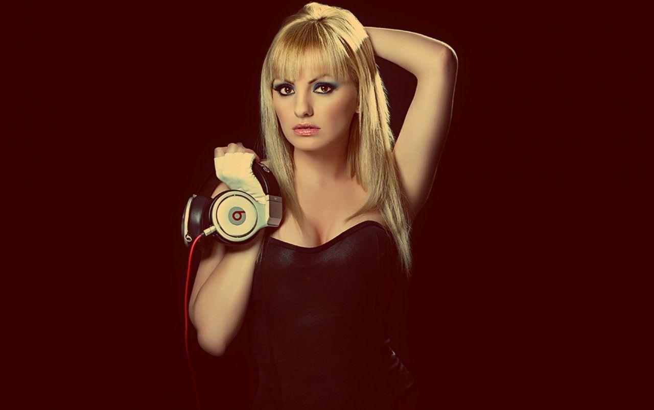 1280x804 Alexandra Stan Beats by Dr. Dre wallpaper. Alexandra Stan Beats by Dr. Dre