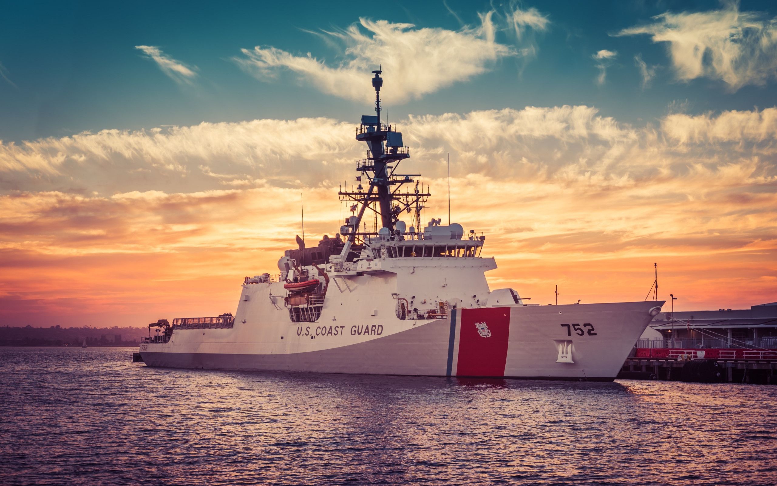 2560x1600 Coast Guard Cutter Stratton 2560x1600