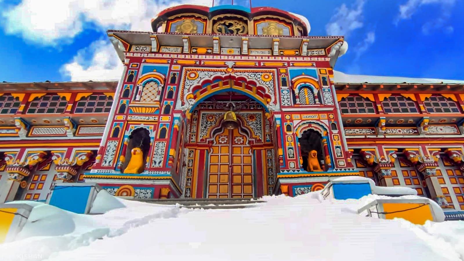 Badrinath Temple Wallpapers - Top Free Badrinath Temple Backgrounds ...