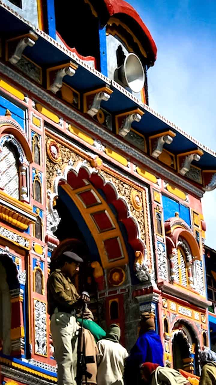 720x1280 Interesting Facts About Badrinath Temple
