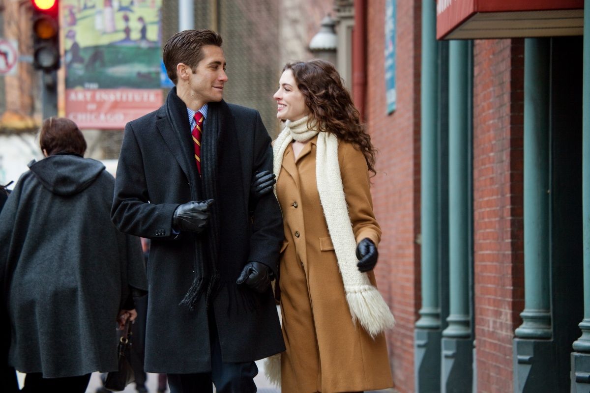 1200x800 Picture of Anne Hathaway in Love