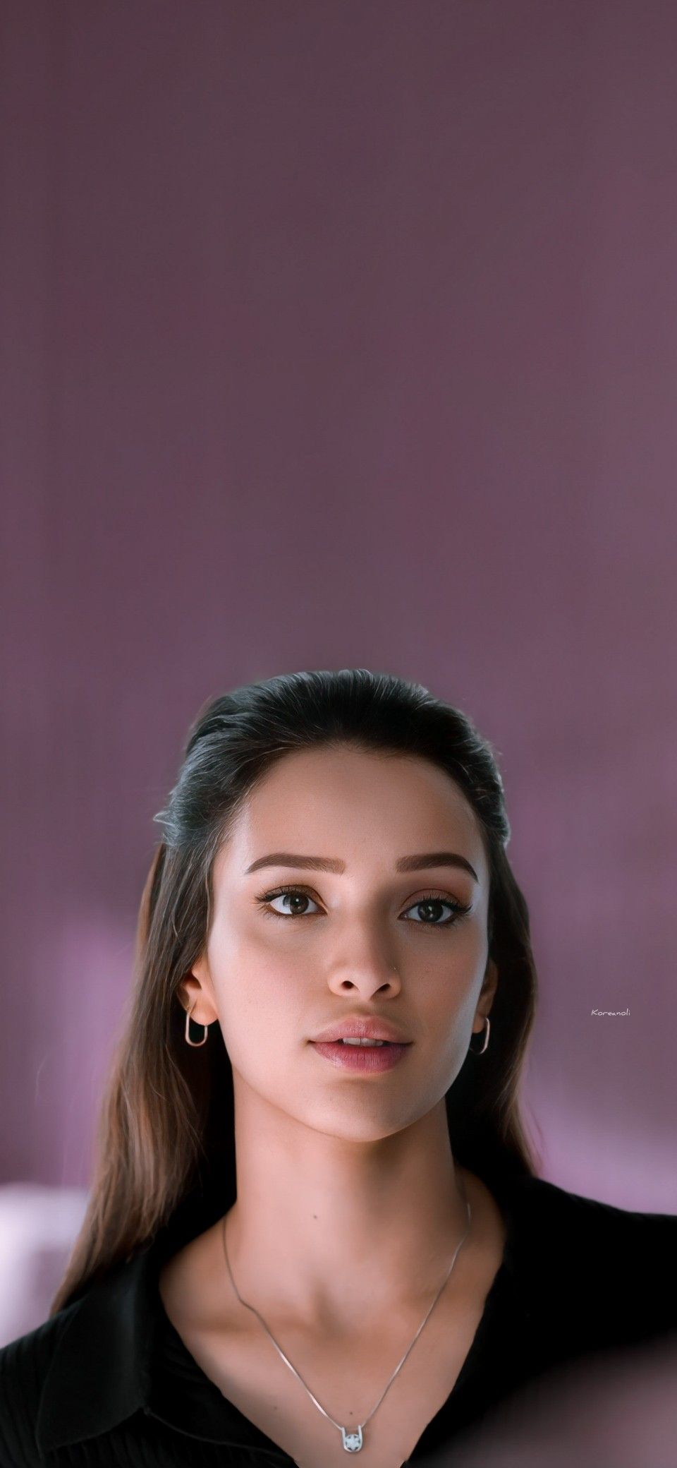 960x2080 Zoya Tripti Dimri. Beautiful