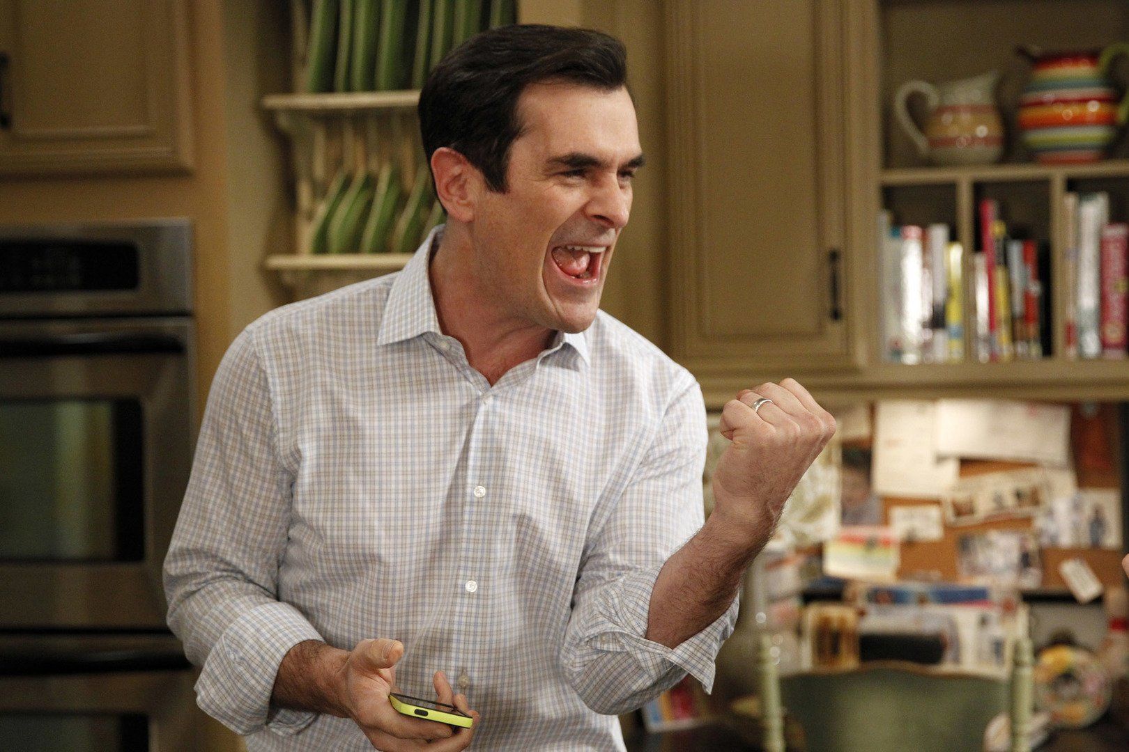 1620x1080 Hero Wallpaper on X: phil dunphy