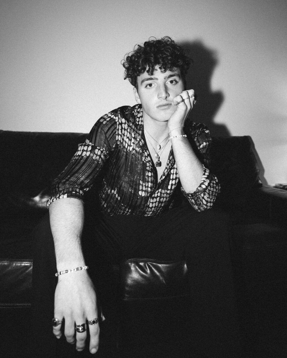 Benson Boone Wallpapers - Top Free Benson Boone Backgrounds