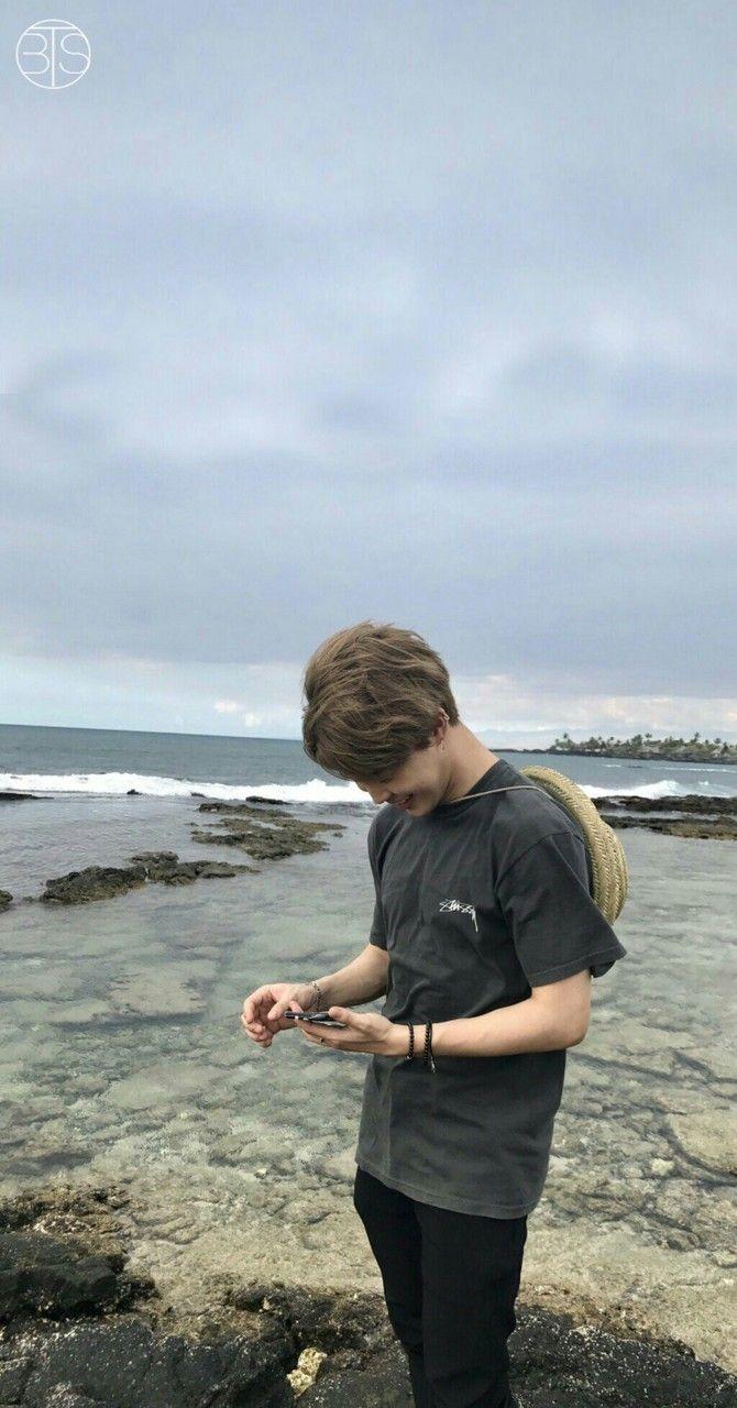 670x1280 Park Jimin Wallpaper Lockscreen This Pic Is So Boyfriend