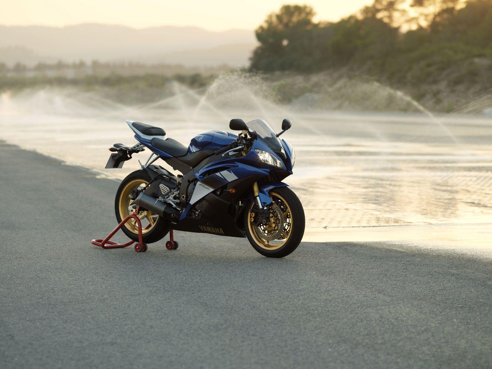 1600x1200 Yamaha R6 Wallpaper' Wallpaper (4636) ilikewalls