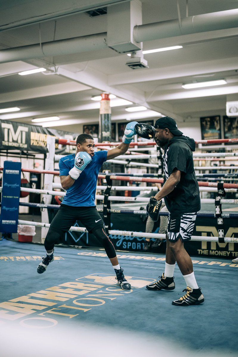 799x1200 Devin Haney on X: Legendary work