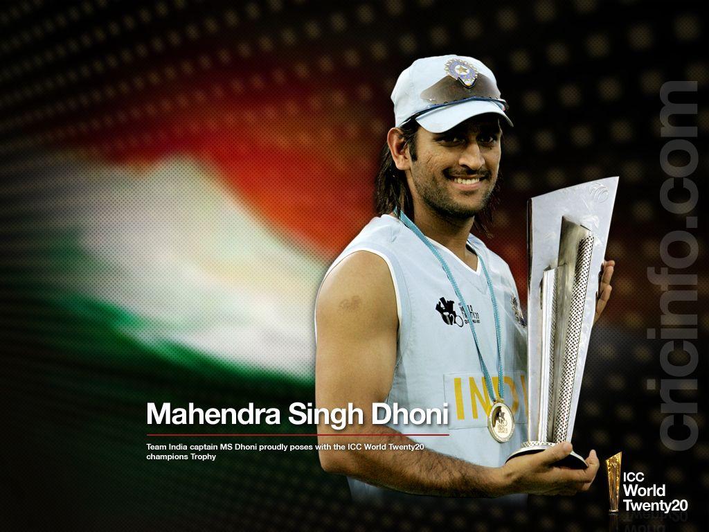 1024x768 MS Dhoni tạo dáng với T20 Trophy.  Cricket hình nền