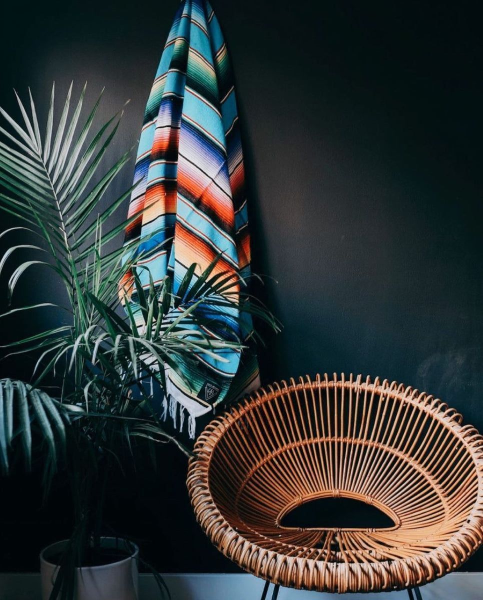 965x1200 Cozy with Mexican Blankets